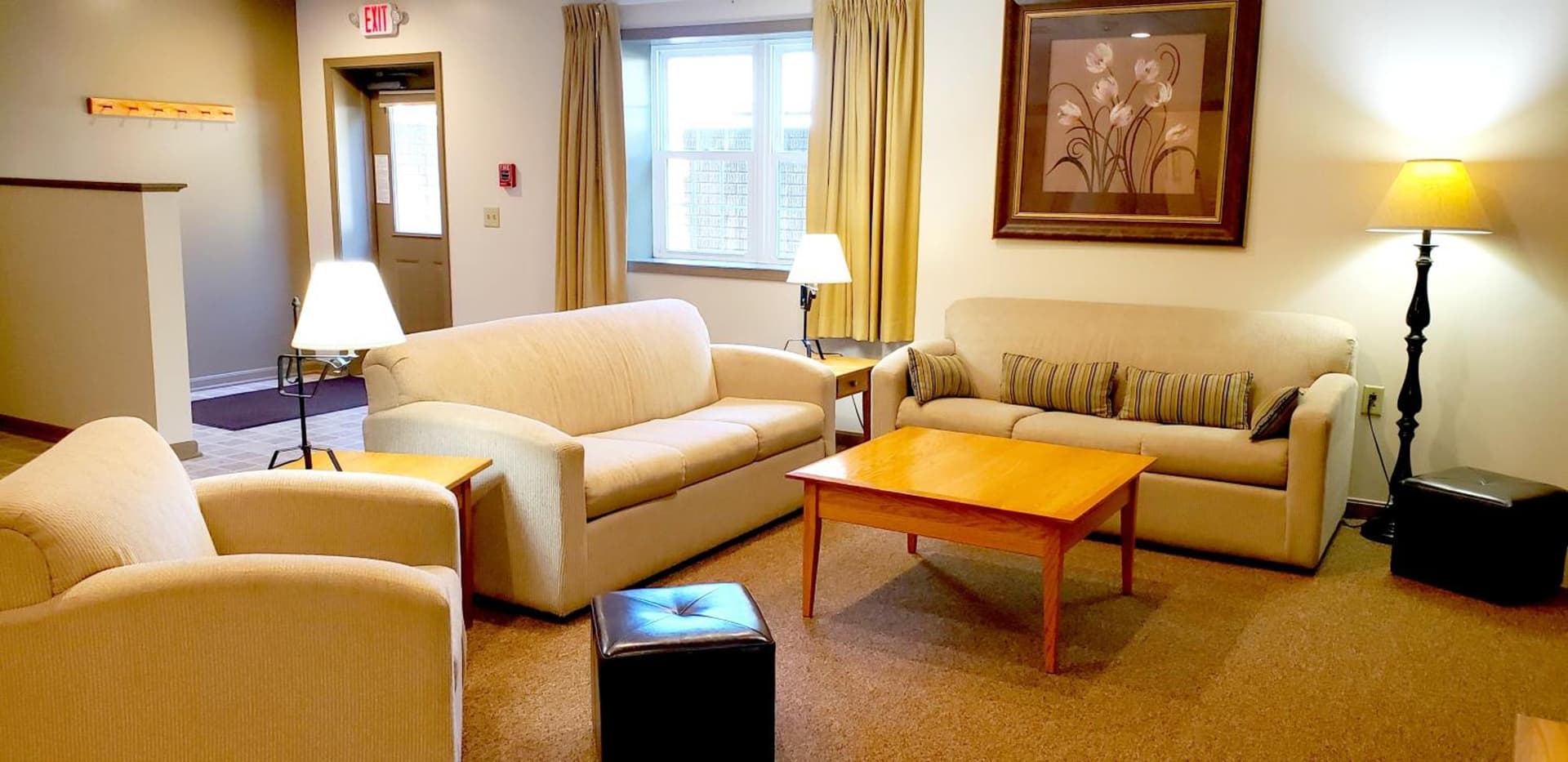 Lodging on the Square gallery photo in Berlin, OH — image 50