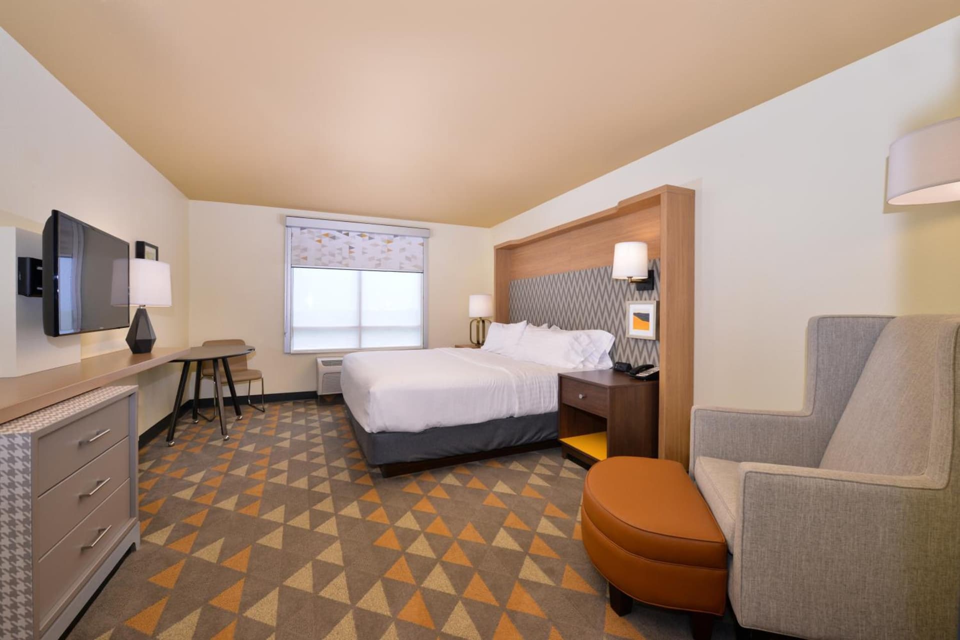 Holiday Inn Kansas City Airport by IHG gallery photo in Kansas City, KS — image 40