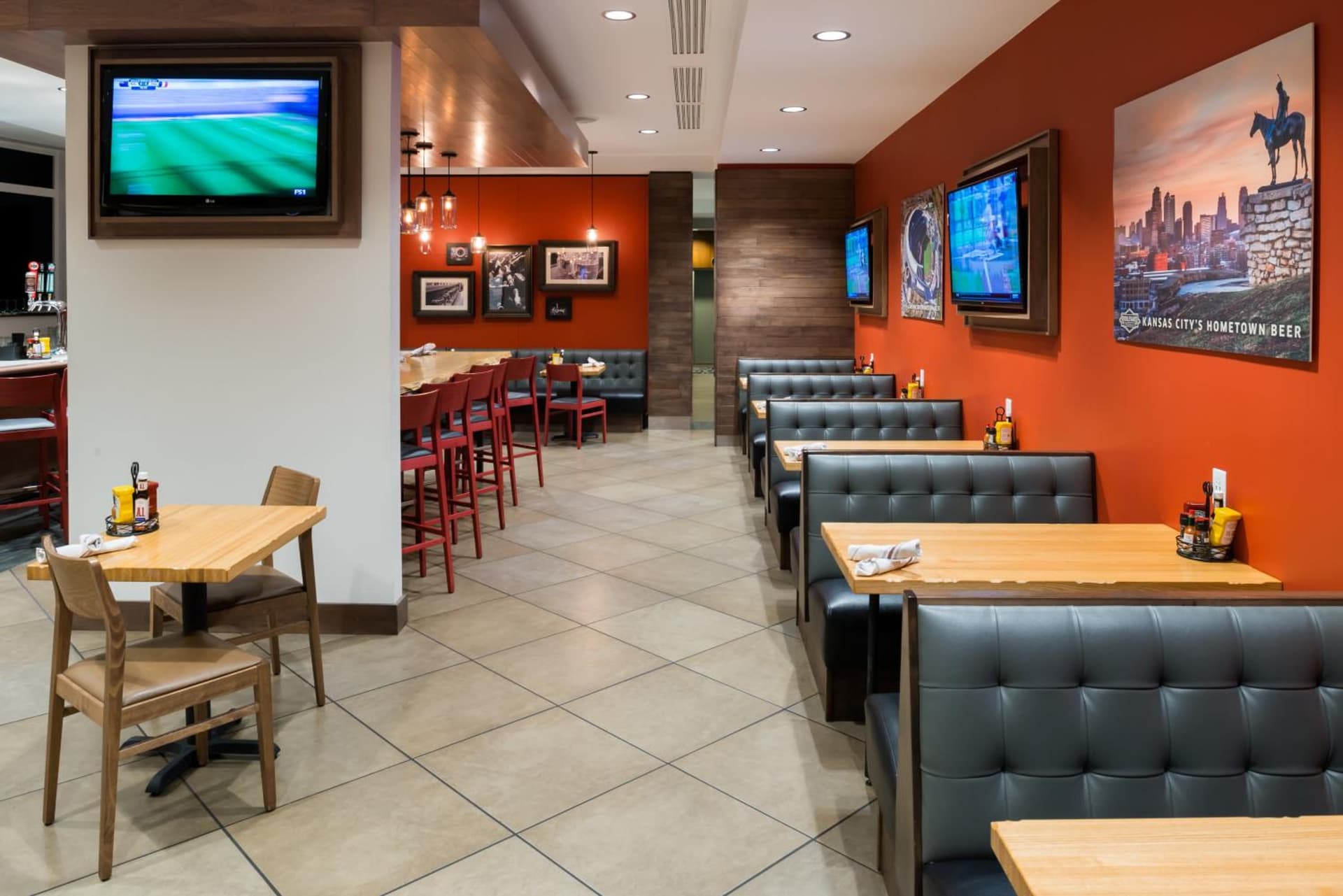 Holiday Inn Kansas City Airport by IHG gallery photo in Kansas City, KS — image 56