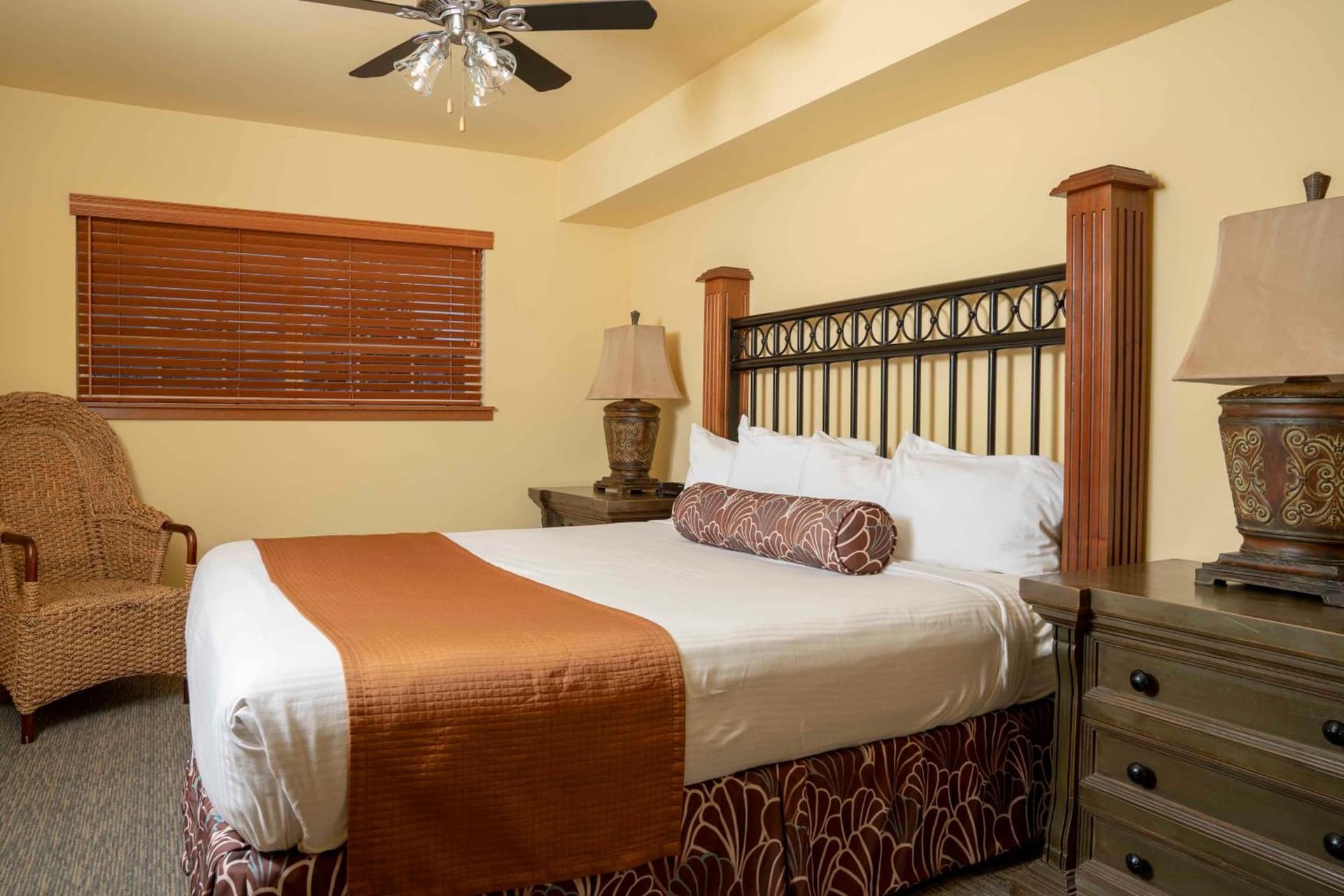 Raintree's Sandcastle, Birch Bay interior in Blaine, WA — gallery photo 2