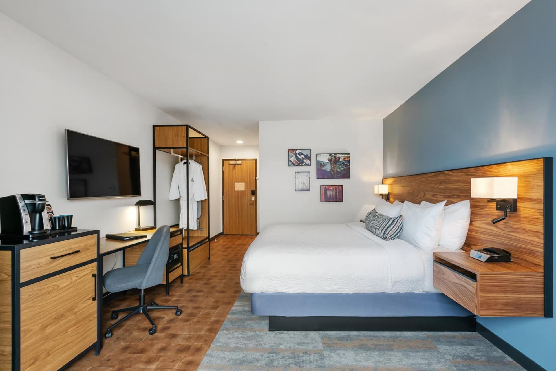 Hotel Indigo Seattle Everett Waterfront Place by IHG gallery photo in Everett, WA — image 98