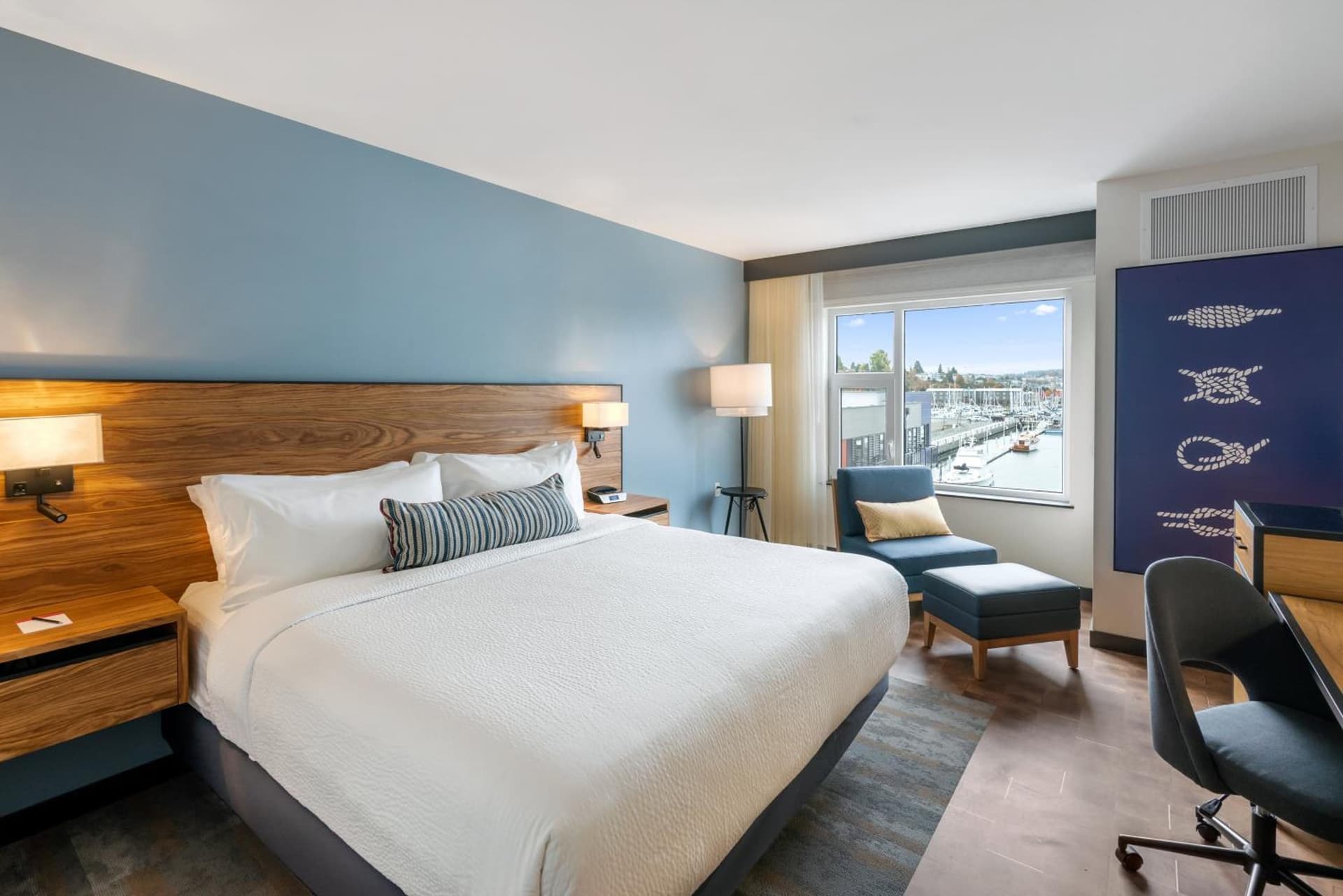 Hotel Indigo Seattle Everett Waterfront Place by IHG gallery photo in Everett, WA — image 24