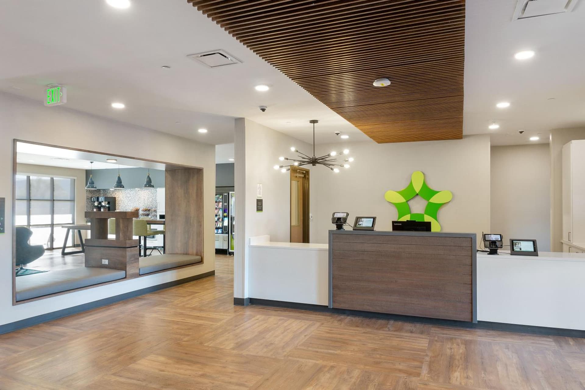 Extended Stay America Premier Suites - Phoenix - Chandler - Downtown gallery photo in Chandler, AZ — image 39