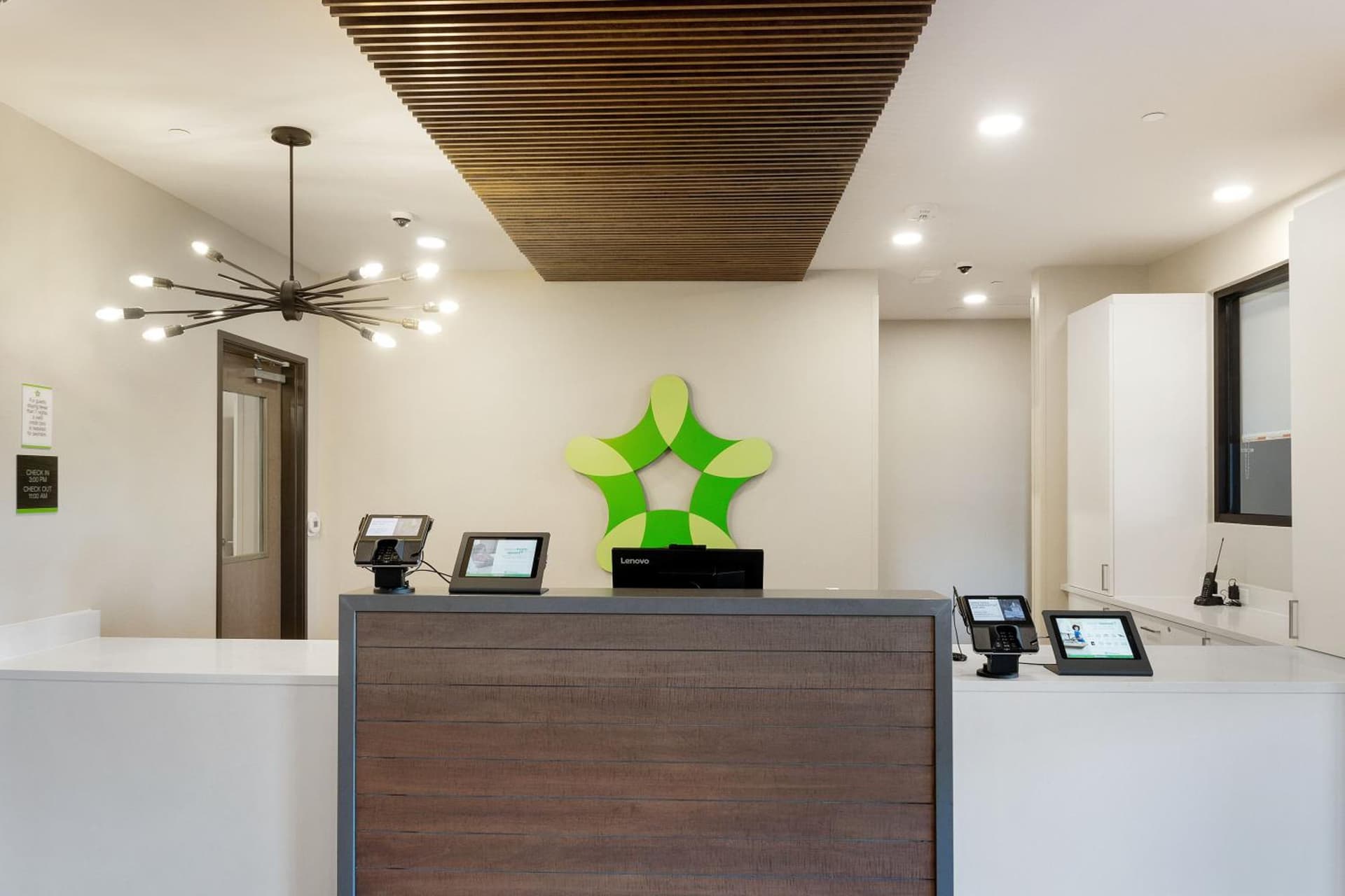 Extended Stay America Premier Suites - Phoenix - Chandler - Downtown gallery photo in Chandler, AZ — image 48