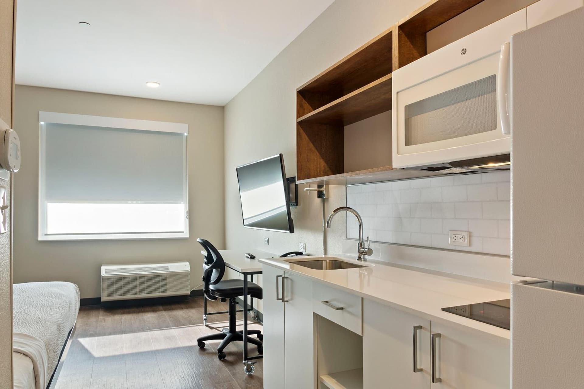 Extended Stay America Premier Suites - Phoenix - Chandler - Downtown gallery photo in Chandler, AZ — image 34
