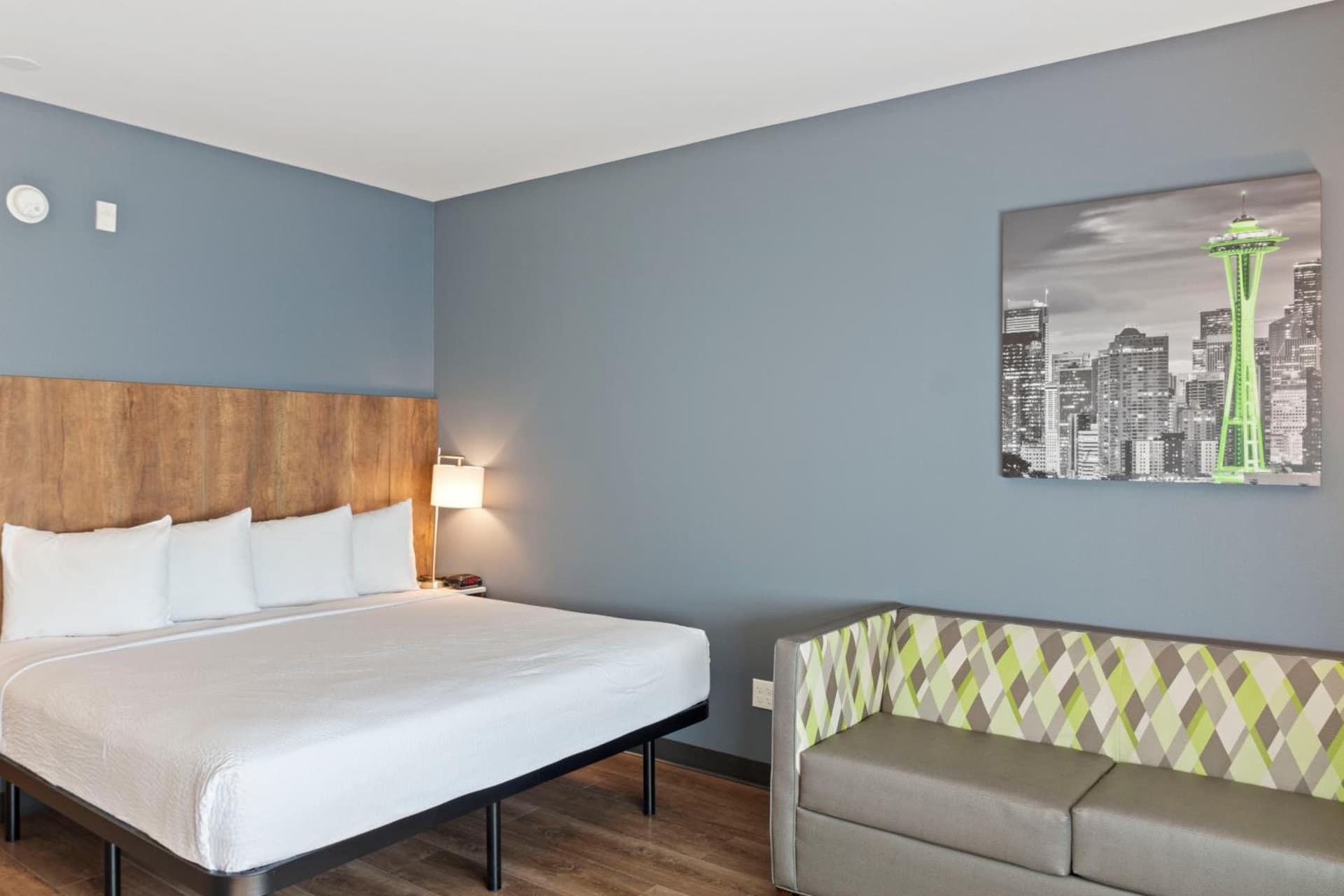Extended Stay America Premier Suites - Phoenix - Chandler - Downtown gallery photo in Chandler, AZ — image 61