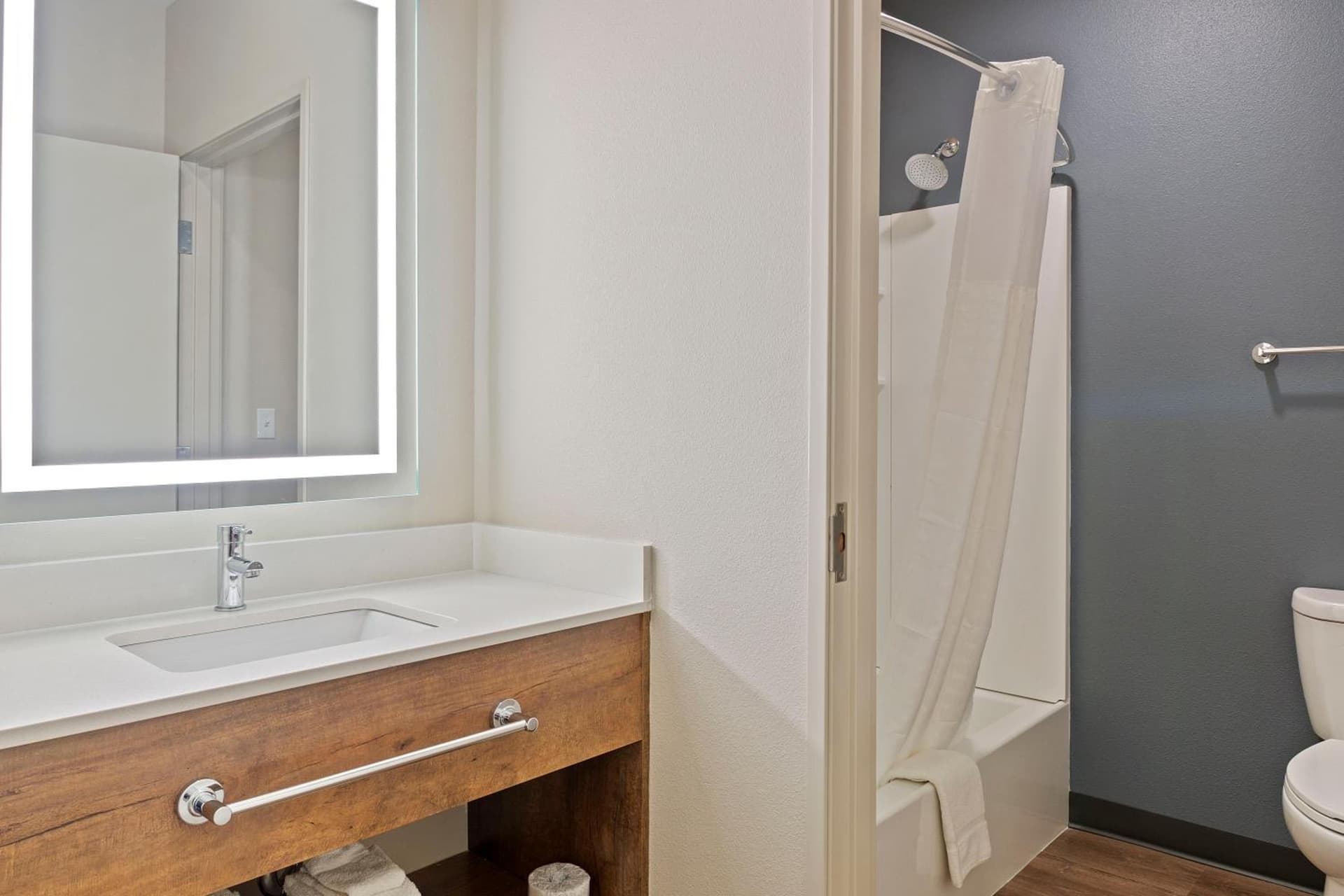Extended Stay America Premier Suites - Phoenix - Chandler - Downtown gallery photo in Chandler, AZ — image 69