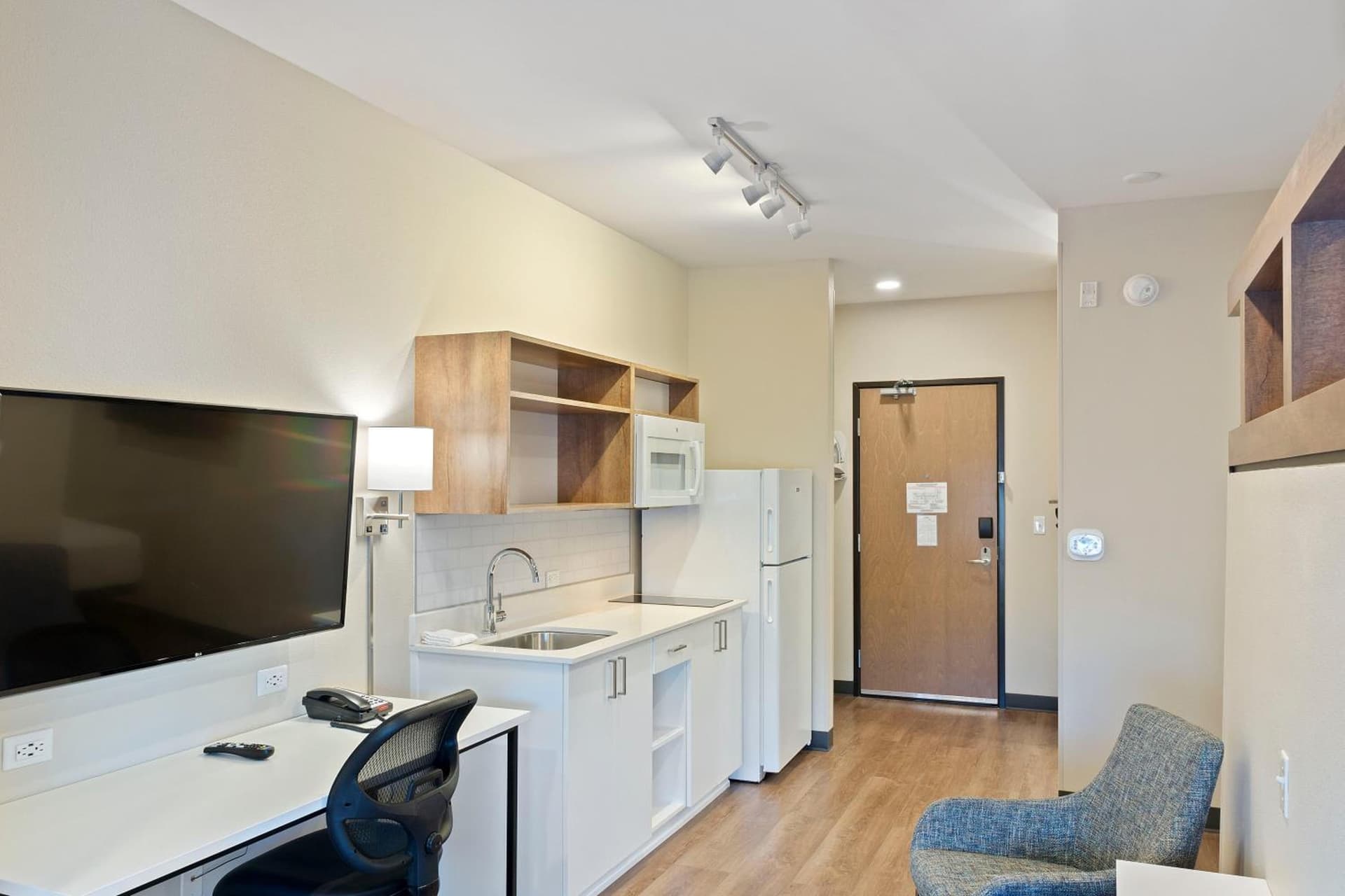 Extended Stay America Premier Suites - Phoenix - Chandler - Downtown gallery photo in Chandler, AZ — image 53
