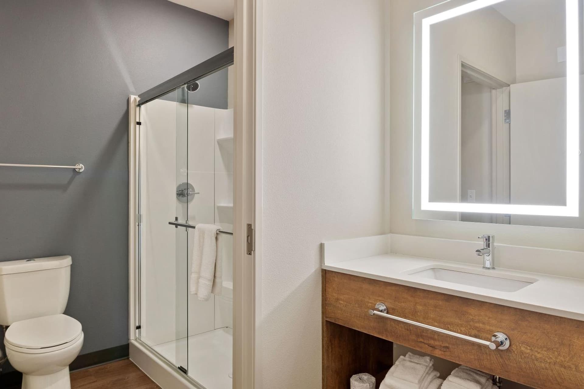 Extended Stay America Premier Suites - Phoenix - Chandler - Downtown gallery photo in Chandler, AZ — image 40