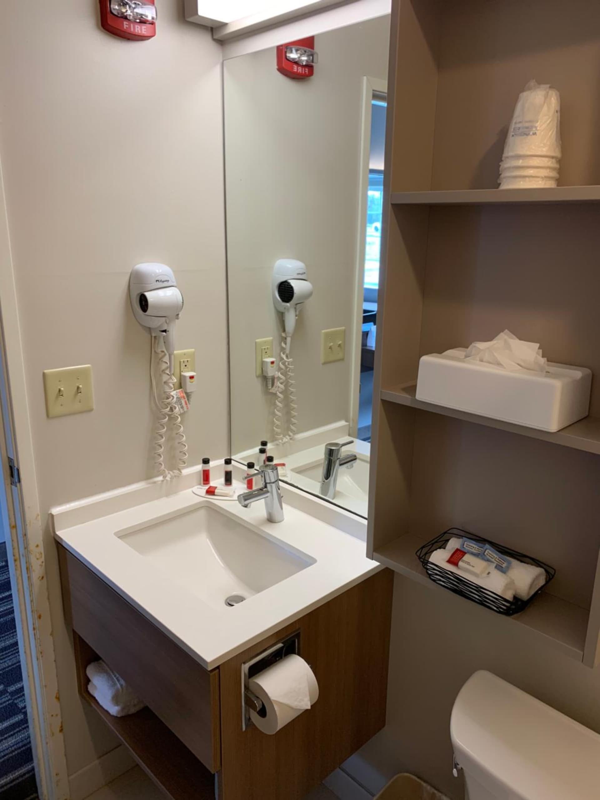 Microtel Inn & Suites by Wyndham Georgetown Delaware Beaches gallery photo in Georgetown, DE — image 5