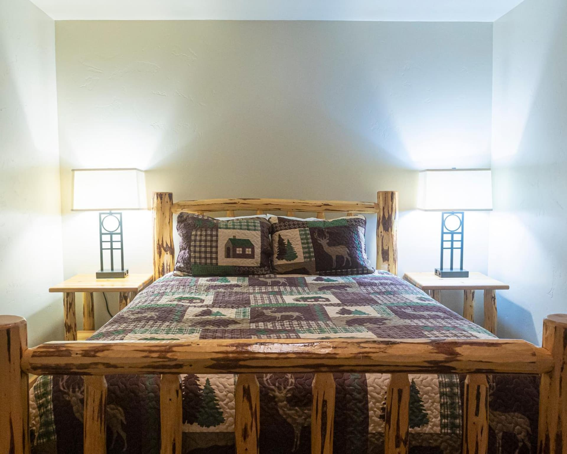 Sawtelle Mountain Resort interior in Island Park, ID — gallery photo 2