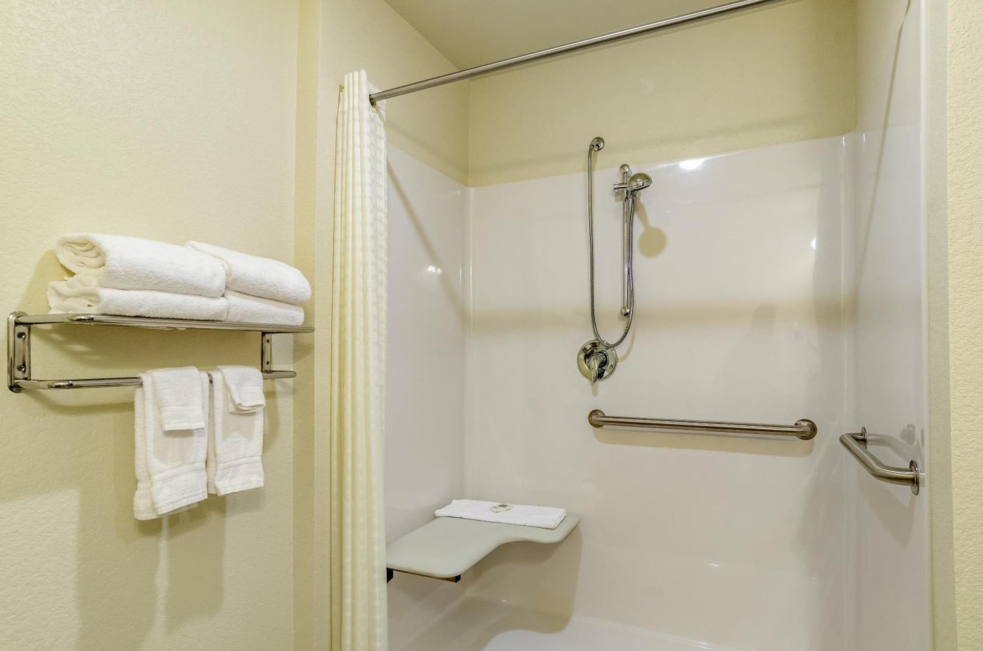 Cobblestone Hotel & Suites - Victor property views in Victor, ID — gallery photo 3