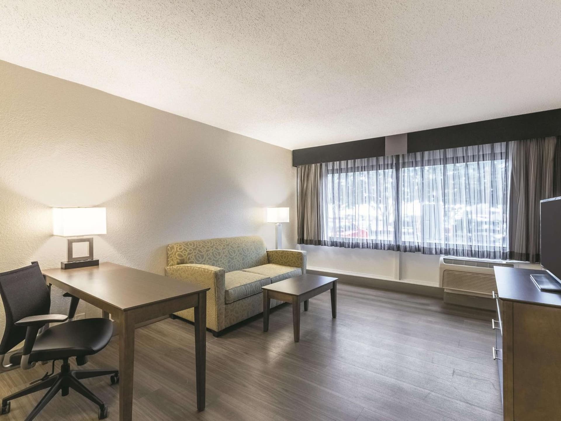 La Quinta by Wyndham Virginia Beach gallery photo in Virginia Beach, VA — image 6