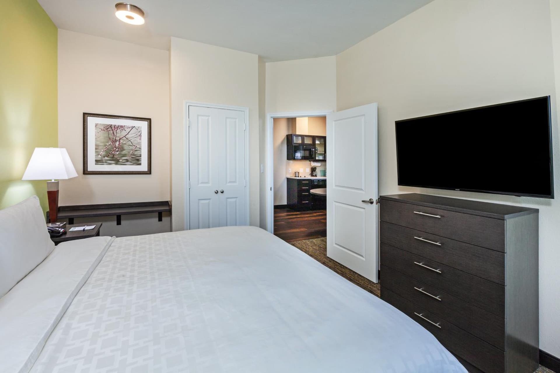 Candlewood Suites - Houston - Pasadena by IHG gallery photo in Pasadena, TX — image 25