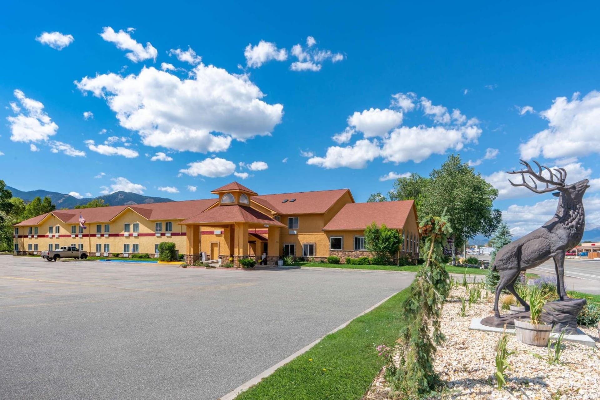 Baymont by Wyndham Salida featured exterior or lobby in Salida, CO — similar hotel