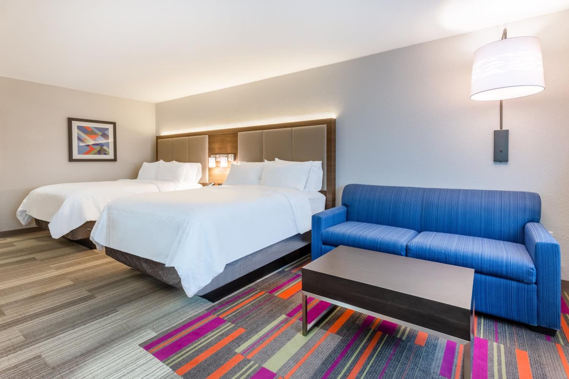 Holiday Inn Express & Suites - Florence - Cincinnati Airport by IHG gallery photo in Florence, KY — image 4