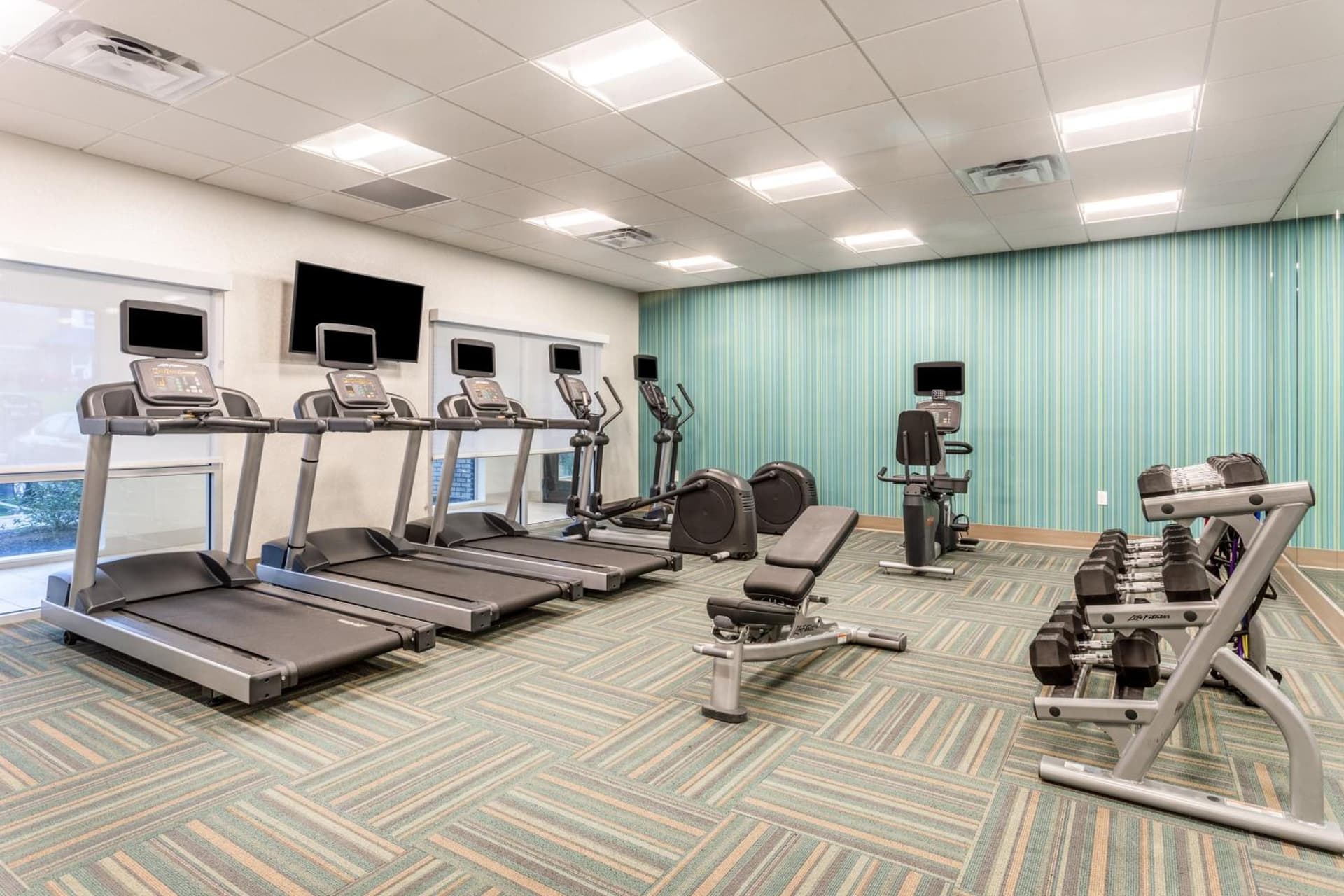 Holiday Inn Express & Suites - Florence - Cincinnati Airport by IHG gallery photo in Florence, KY — image 31