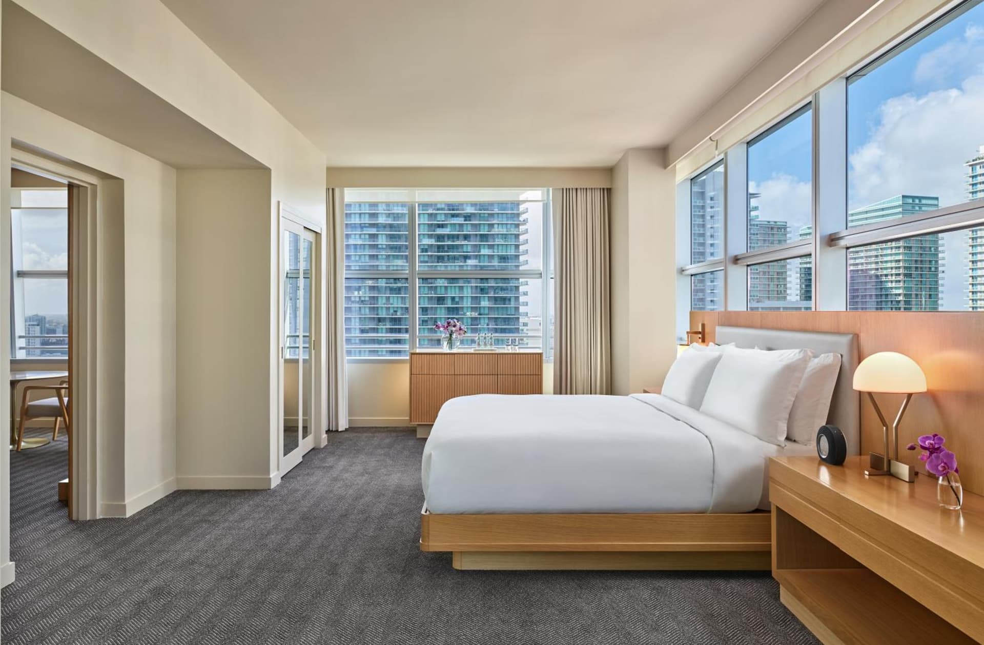 Brickell Arch, a Luxury Collection Hotel, Miami gallery photo in Miami, FL — image 9
