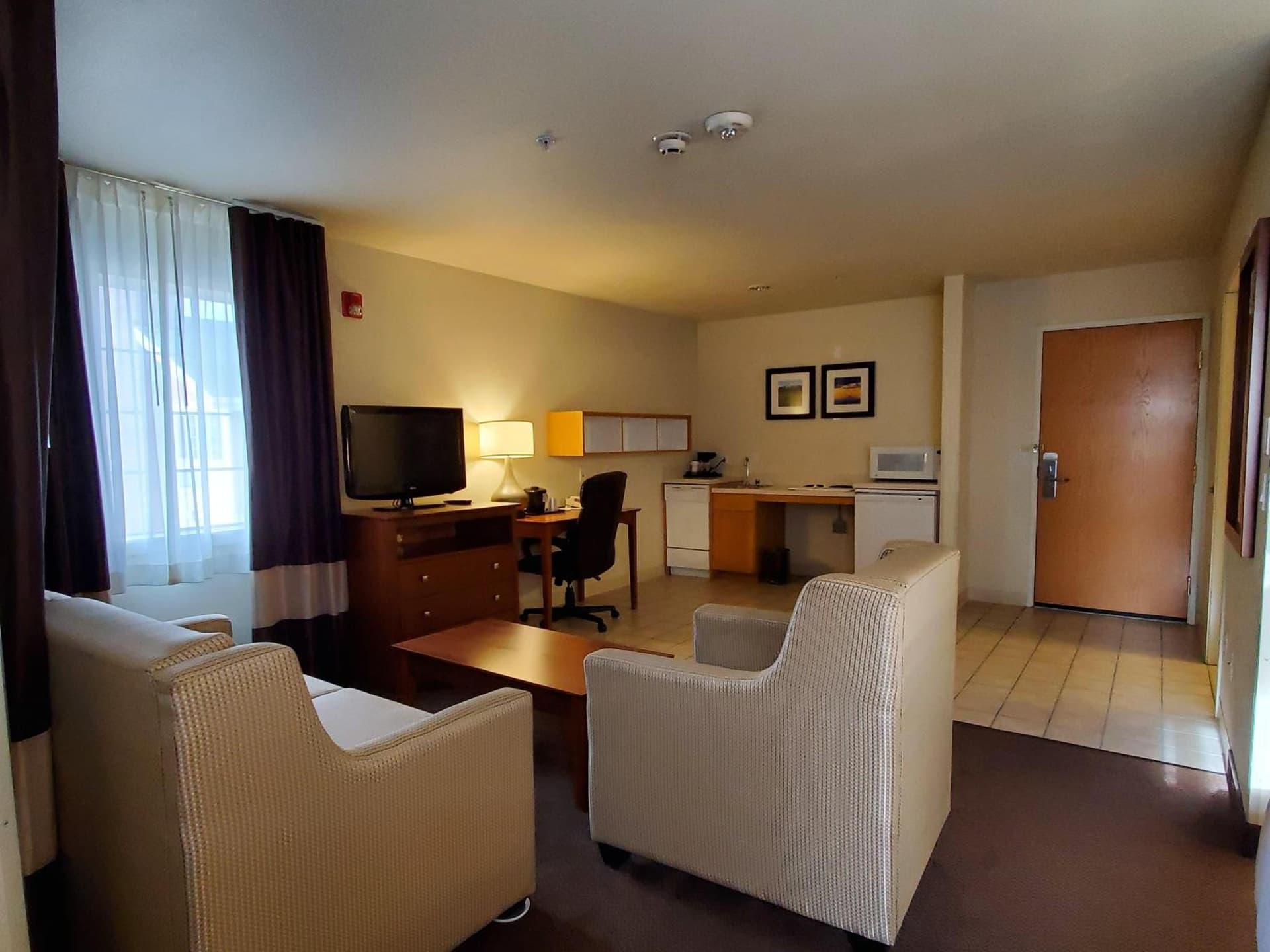 Country Inn & Suites by Radisson, Bend, OR gallery photo in Bend, OR — image 16