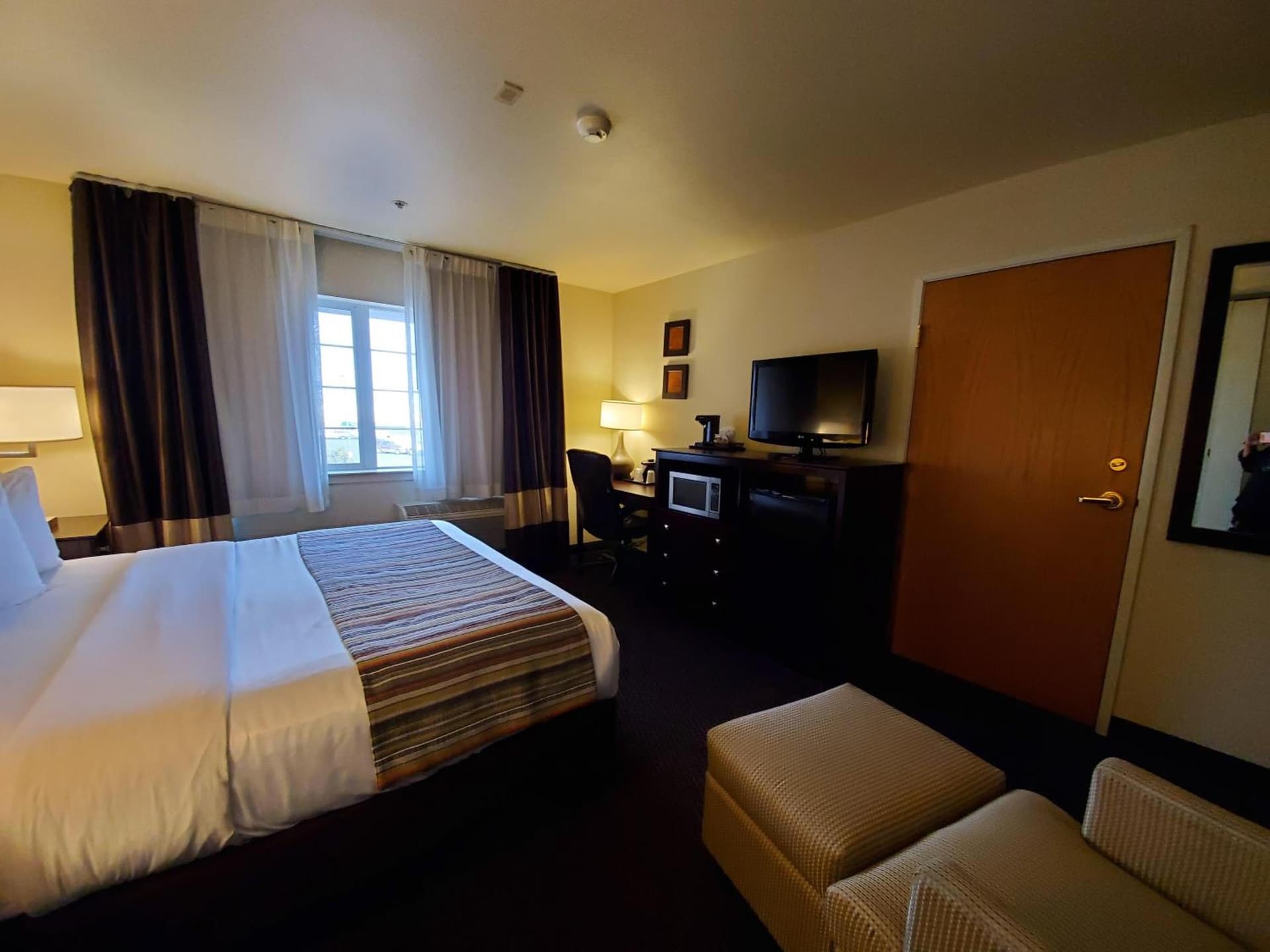 Country Inn & Suites by Radisson, Bend, OR gallery photo in Bend, OR — image 29