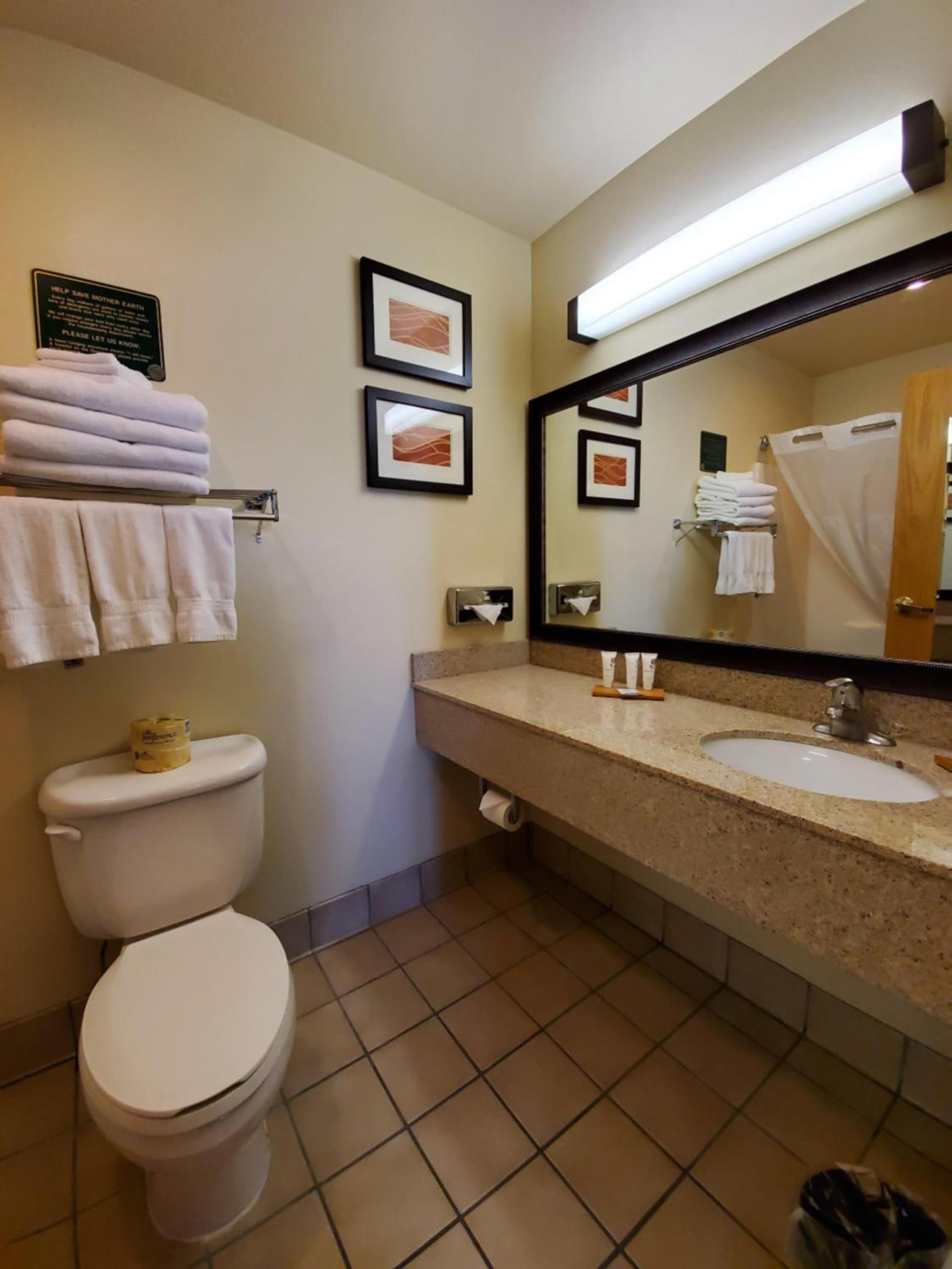 Country Inn & Suites by Radisson, Bend, OR gallery photo in Bend, OR — image 22