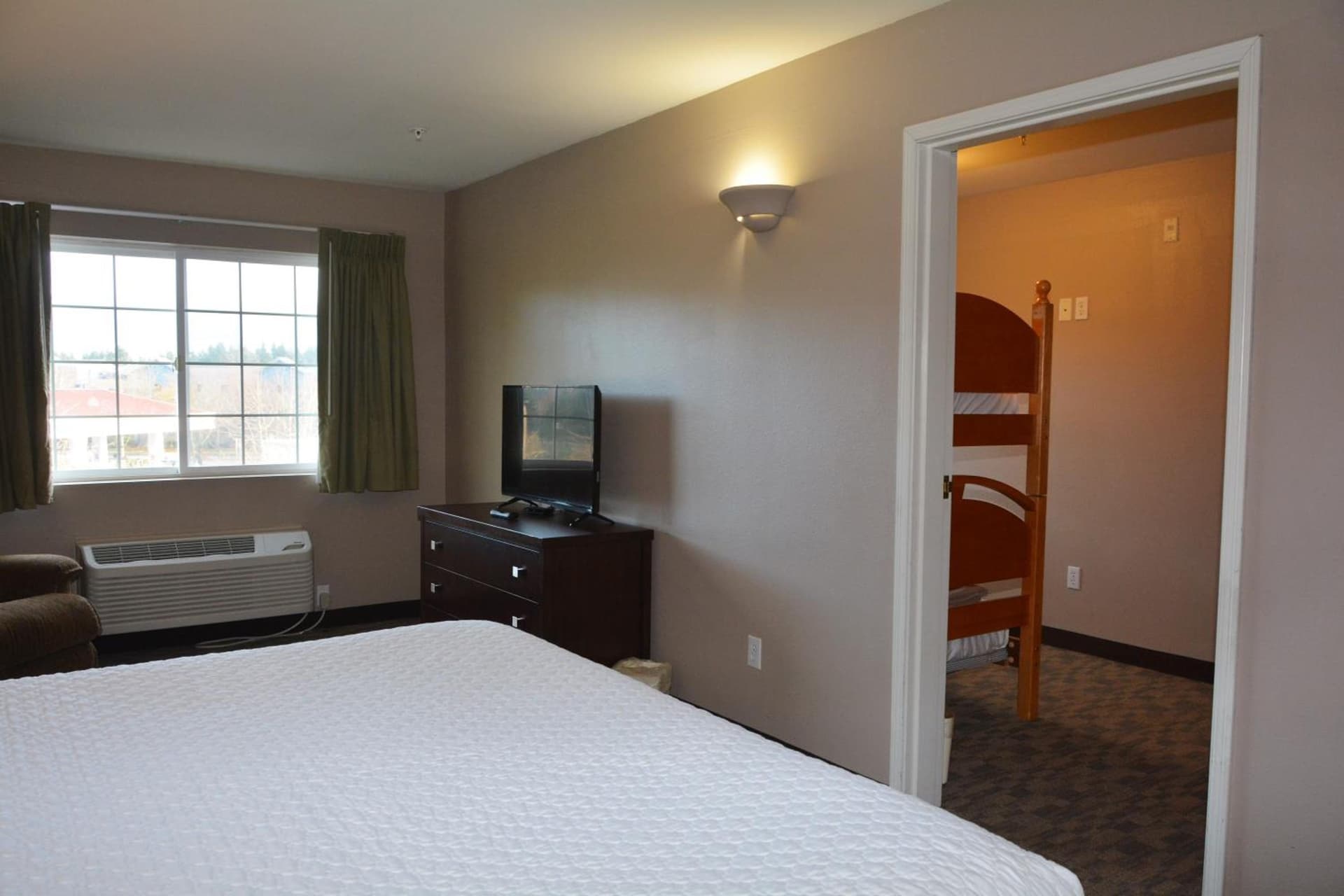 FairBridge Inn & Suites DuPont gallery photo in DuPont, WA — image 27