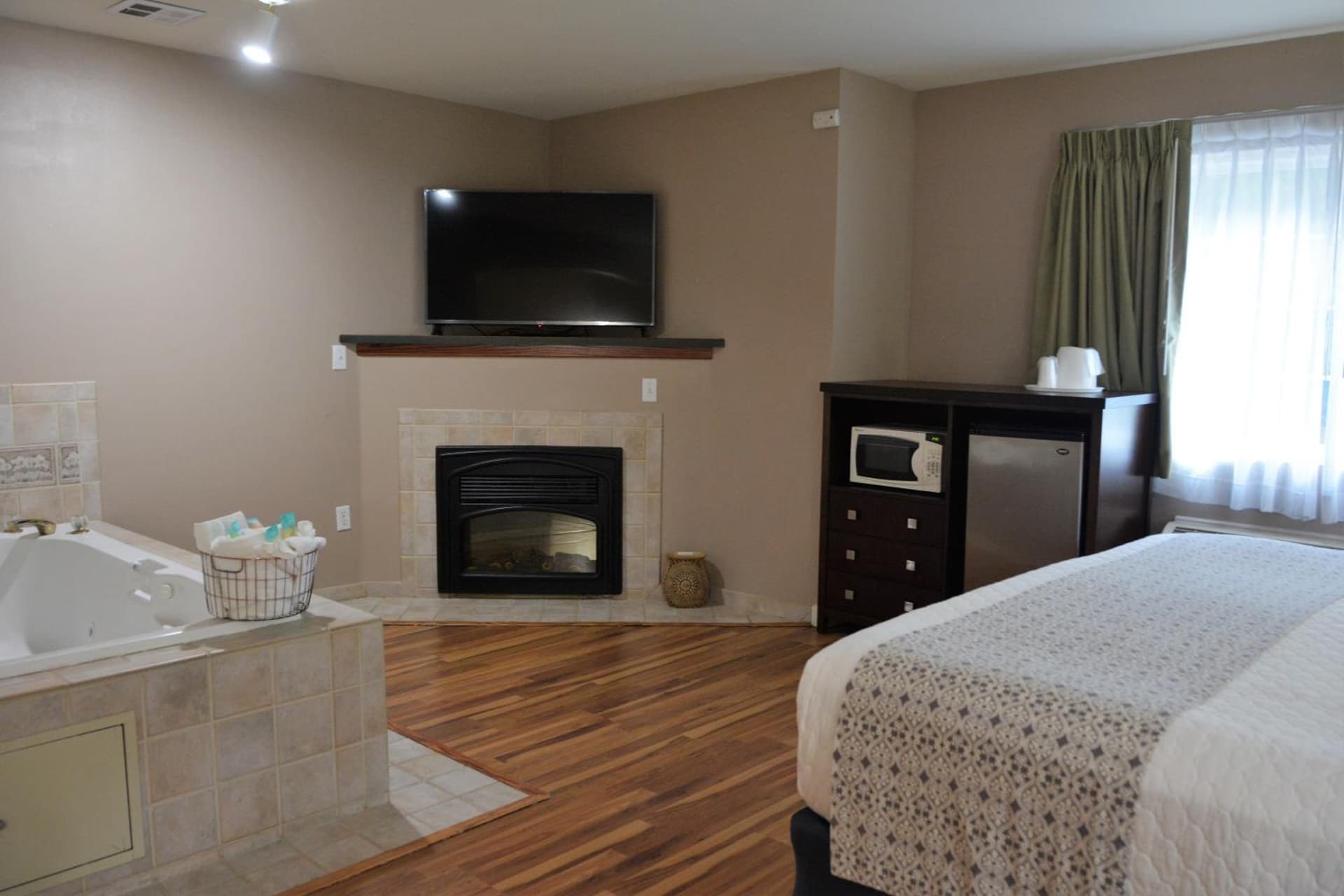 FairBridge Inn & Suites DuPont gallery photo in DuPont, WA — image 8
