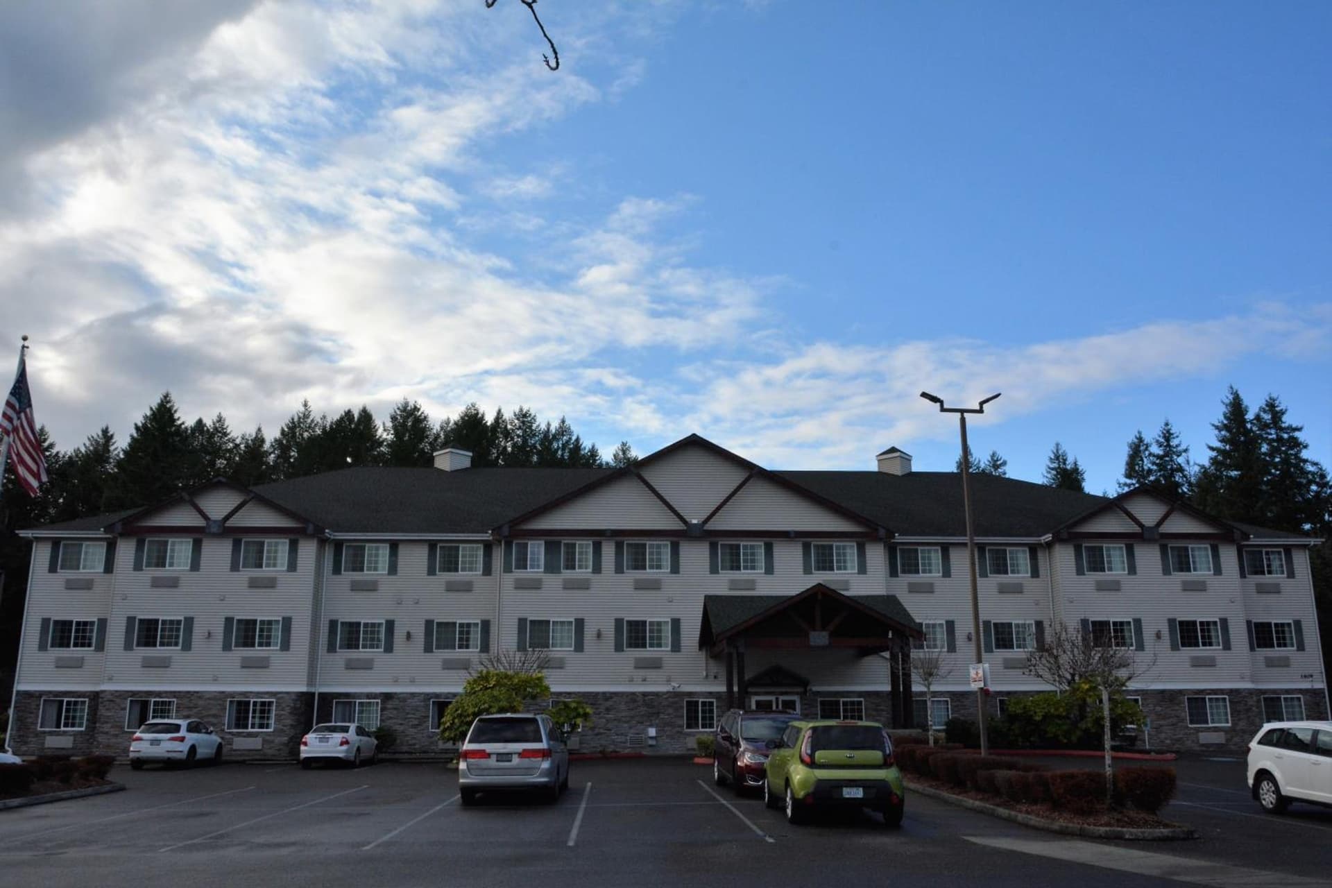 FairBridge Inn & Suites DuPont property views in DuPont, WA — gallery photo 3