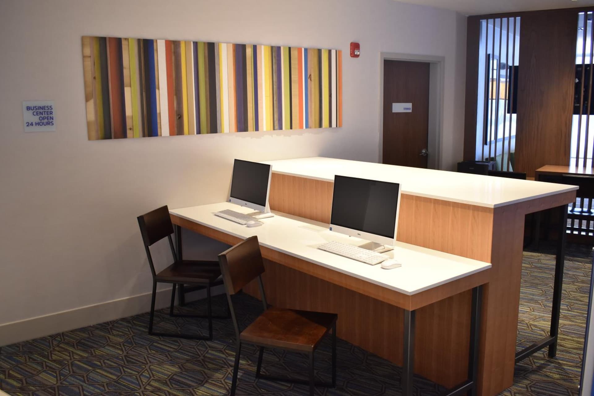Holiday Inn Express & Suites - Boston South - Randolph by IHG gallery photo in Randolph — image 6