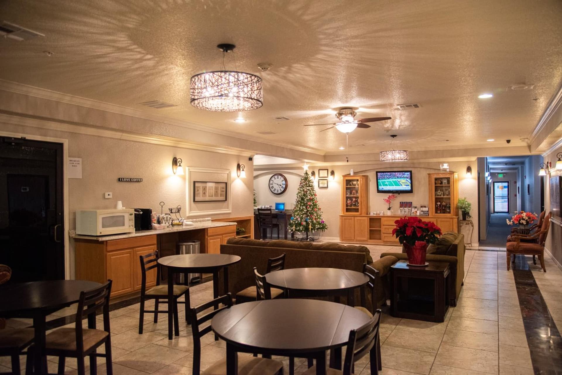 Premium Inn and Suites gallery photo in Killeen, TX — image 11