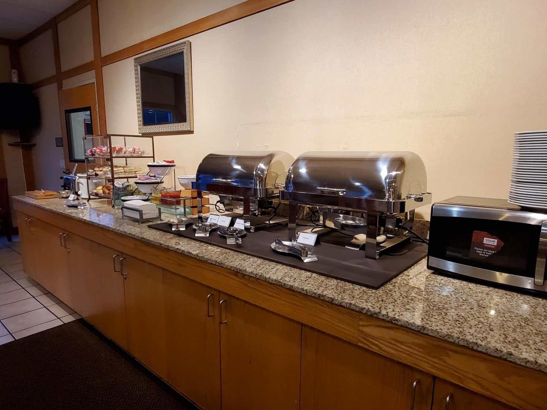 Country Inn & Suites by Radisson, Bend, OR gallery photo in Bend, OR — image 32