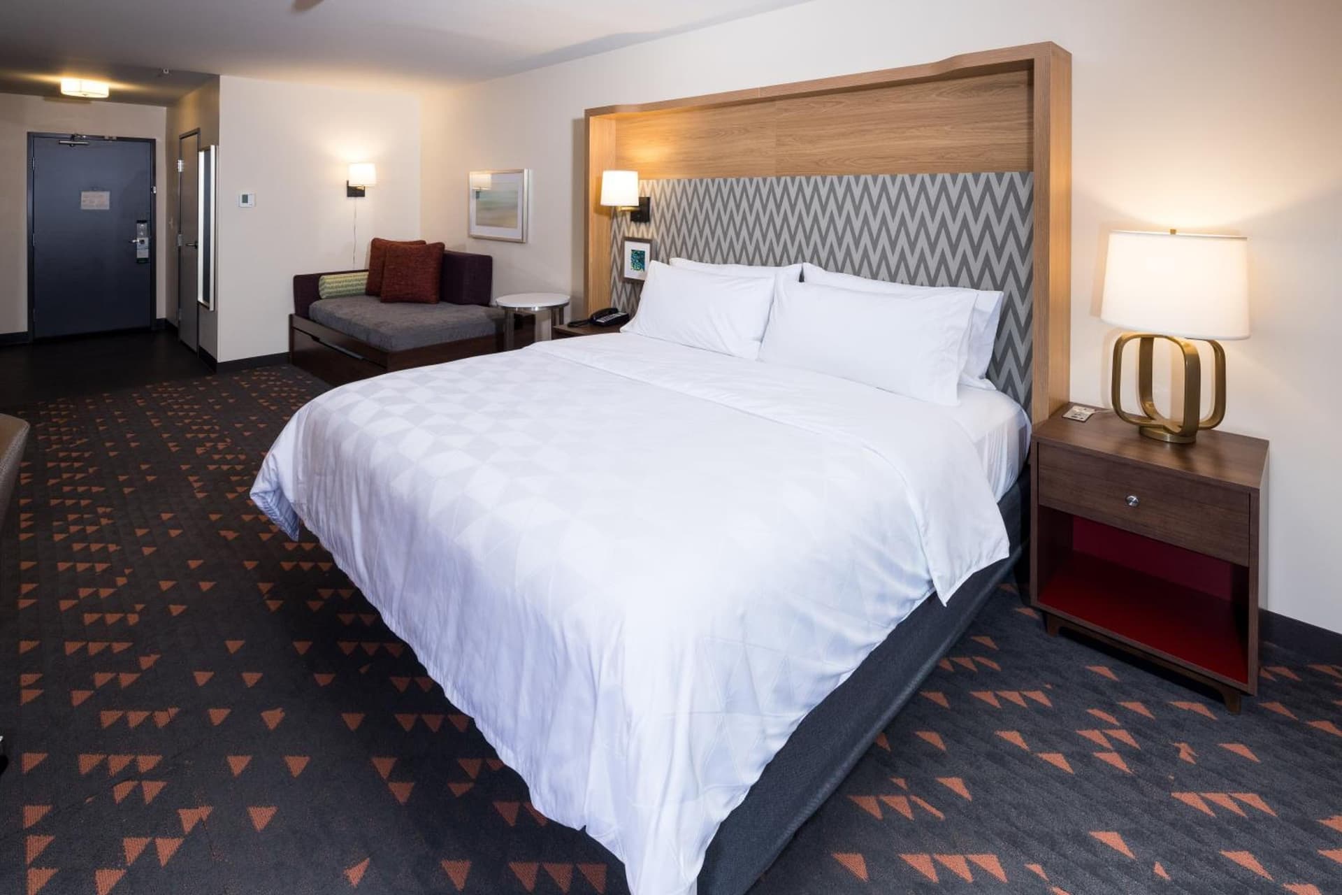 Holiday Inn & Suites Kalamazoo West gallery photo in Kalamazoo, MI — image 38