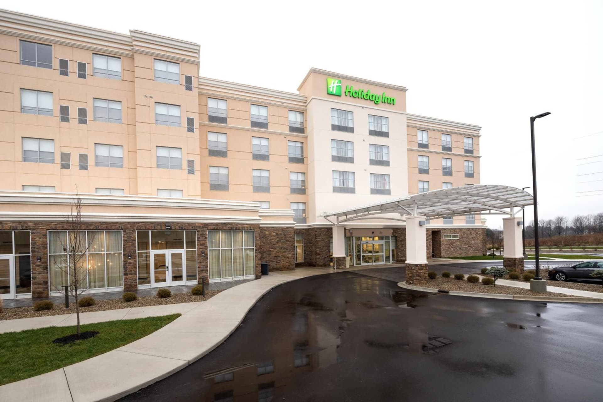 Holiday Inn & Suites Kalamazoo West — hotel in Kalamazoo, Michigan