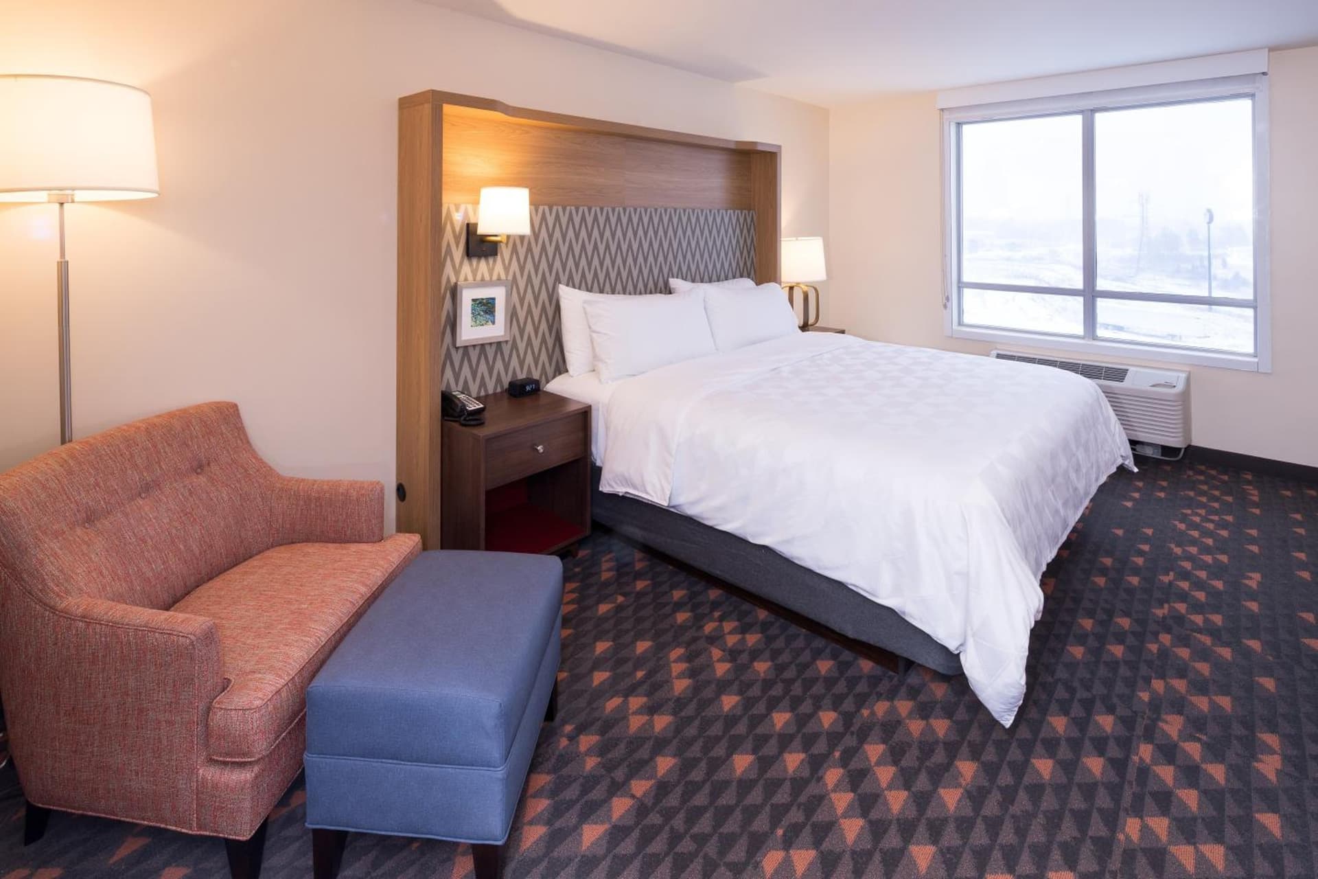 Holiday Inn & Suites Kalamazoo West gallery photo in Kalamazoo, MI — image 37