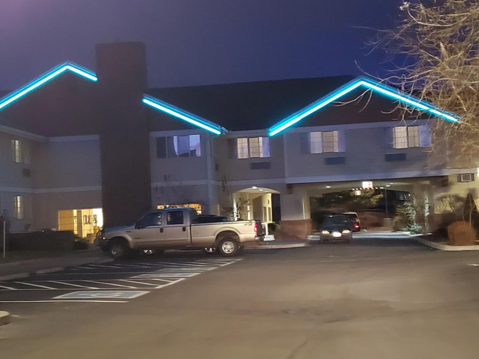 Country Inn & Suites by Radisson, Bend, OR gallery photo in Bend, OR — image 52