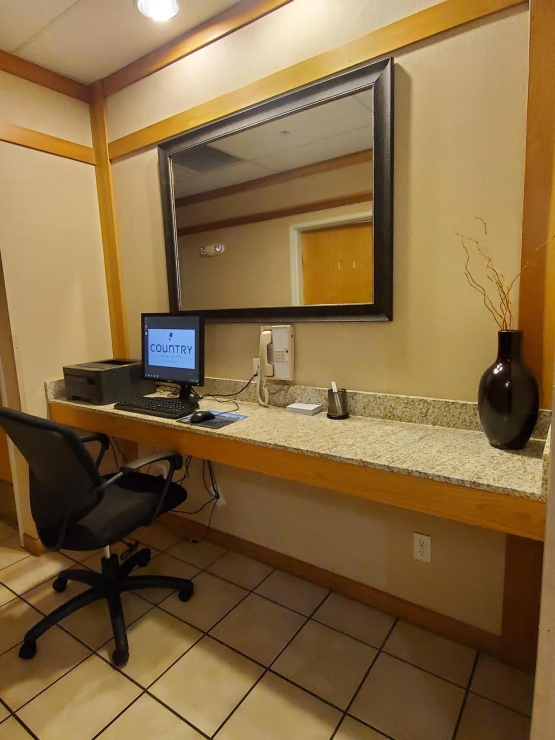 Country Inn & Suites by Radisson, Bend, OR gallery photo in Bend, OR — image 42