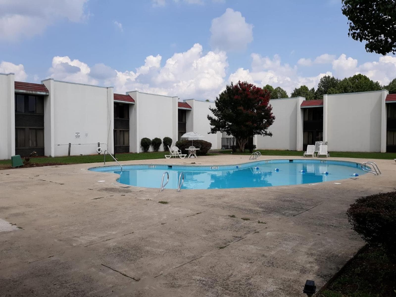 OYO Hotel Burlington South interior in Burlington, NC — gallery photo 2
