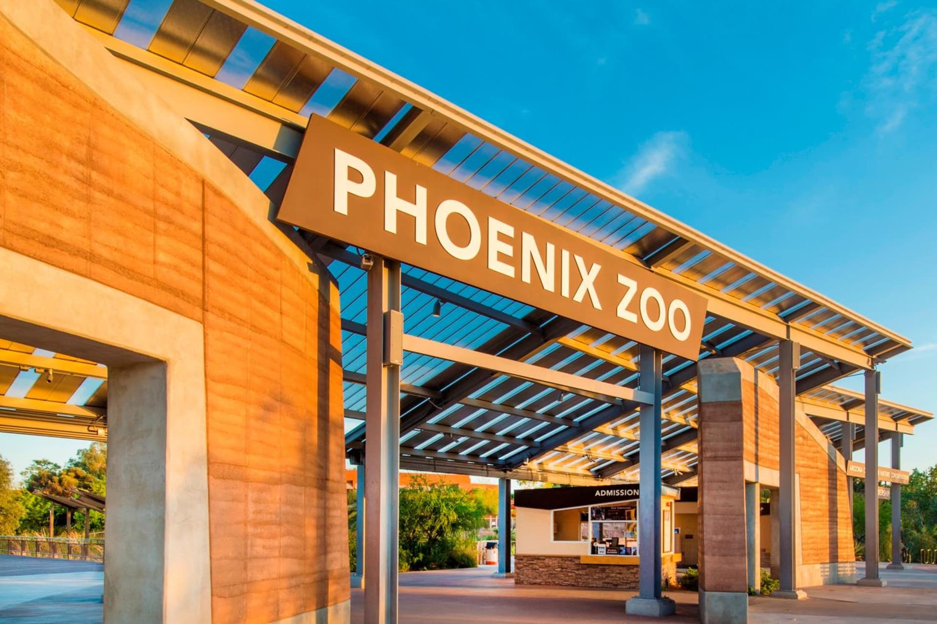 Holiday Inn Express & Suites - Phoenix - Airport North by IHG gallery photo in Phoenix, AZ — image 63