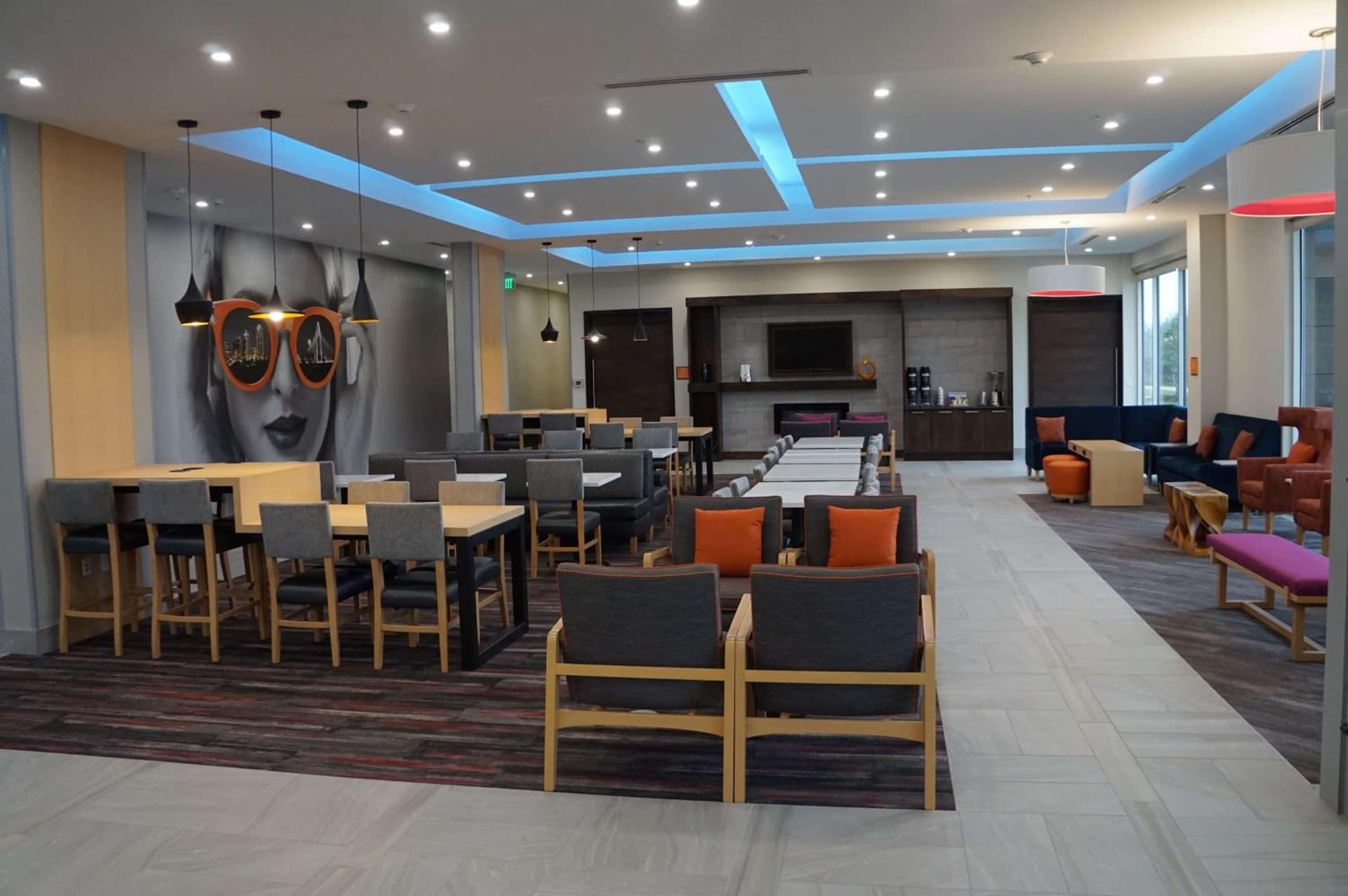 La Quinta Inn & Suites by Wyndham Lewisville gallery photo in Lewisville, TX — image 43