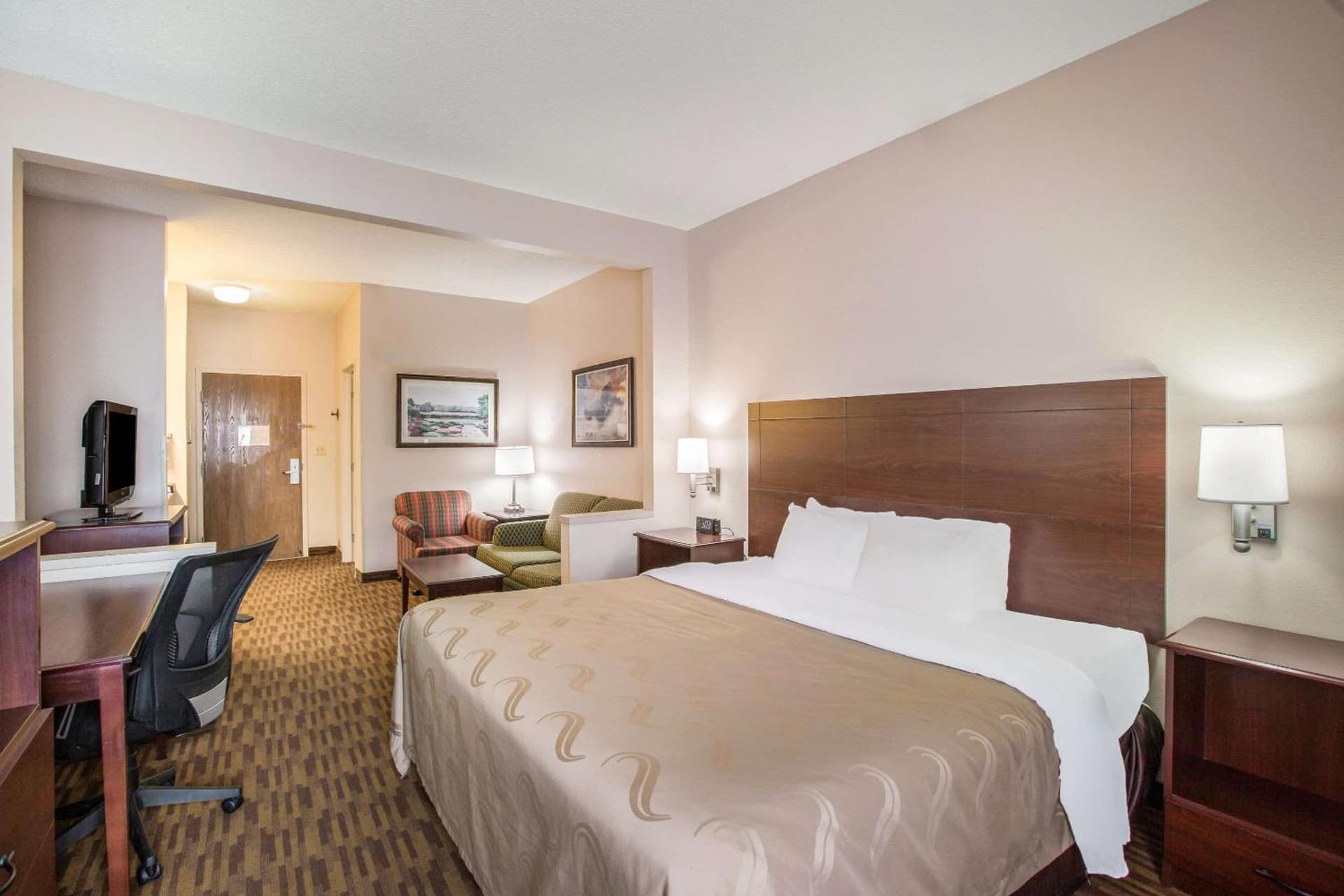 Quality Inn & Suites Lawrence - University Area property views in Lawrence, KS — gallery photo 3