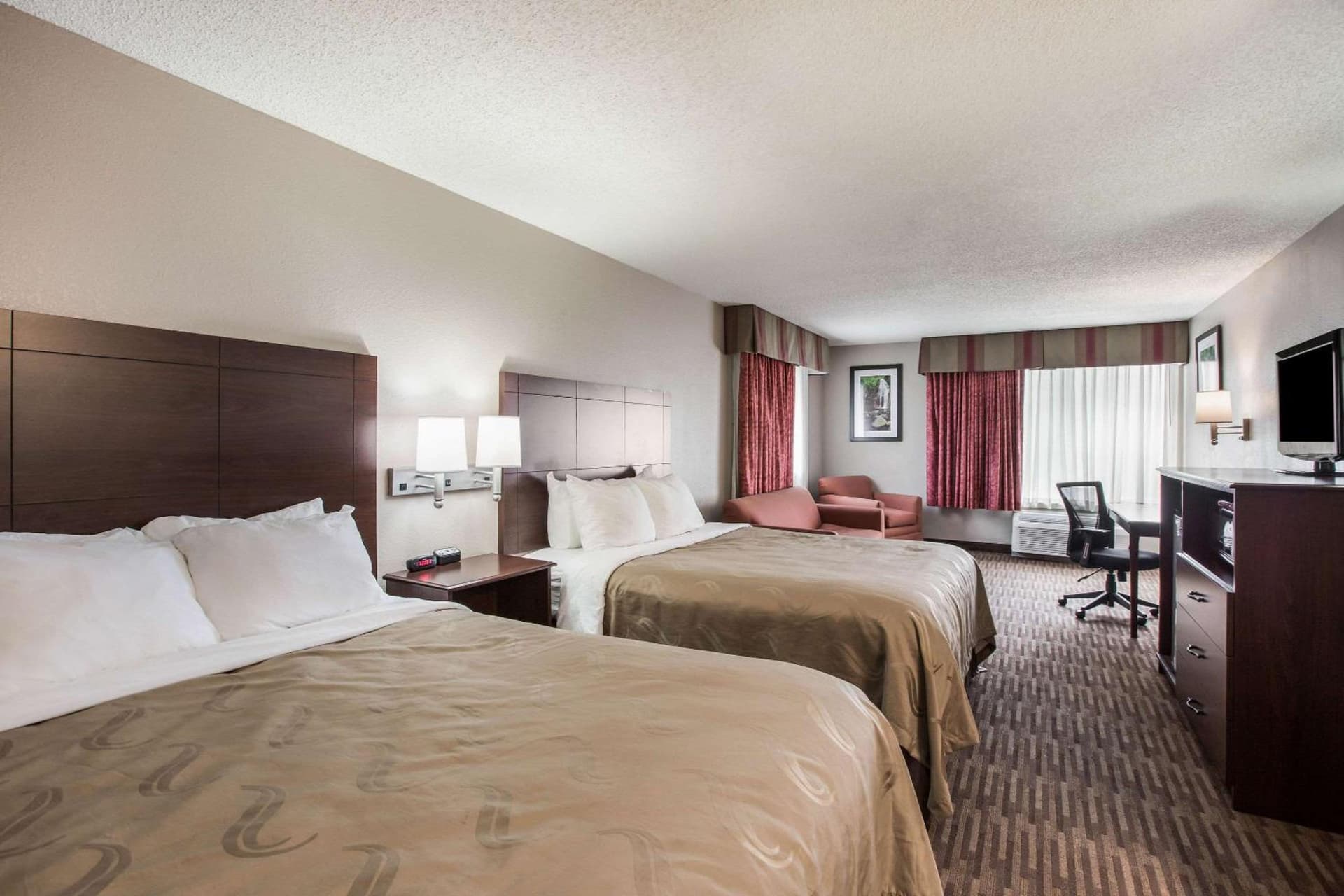 Quality Inn & Suites Lawrence - University Area gallery photo in Lawrence, KS — image 53