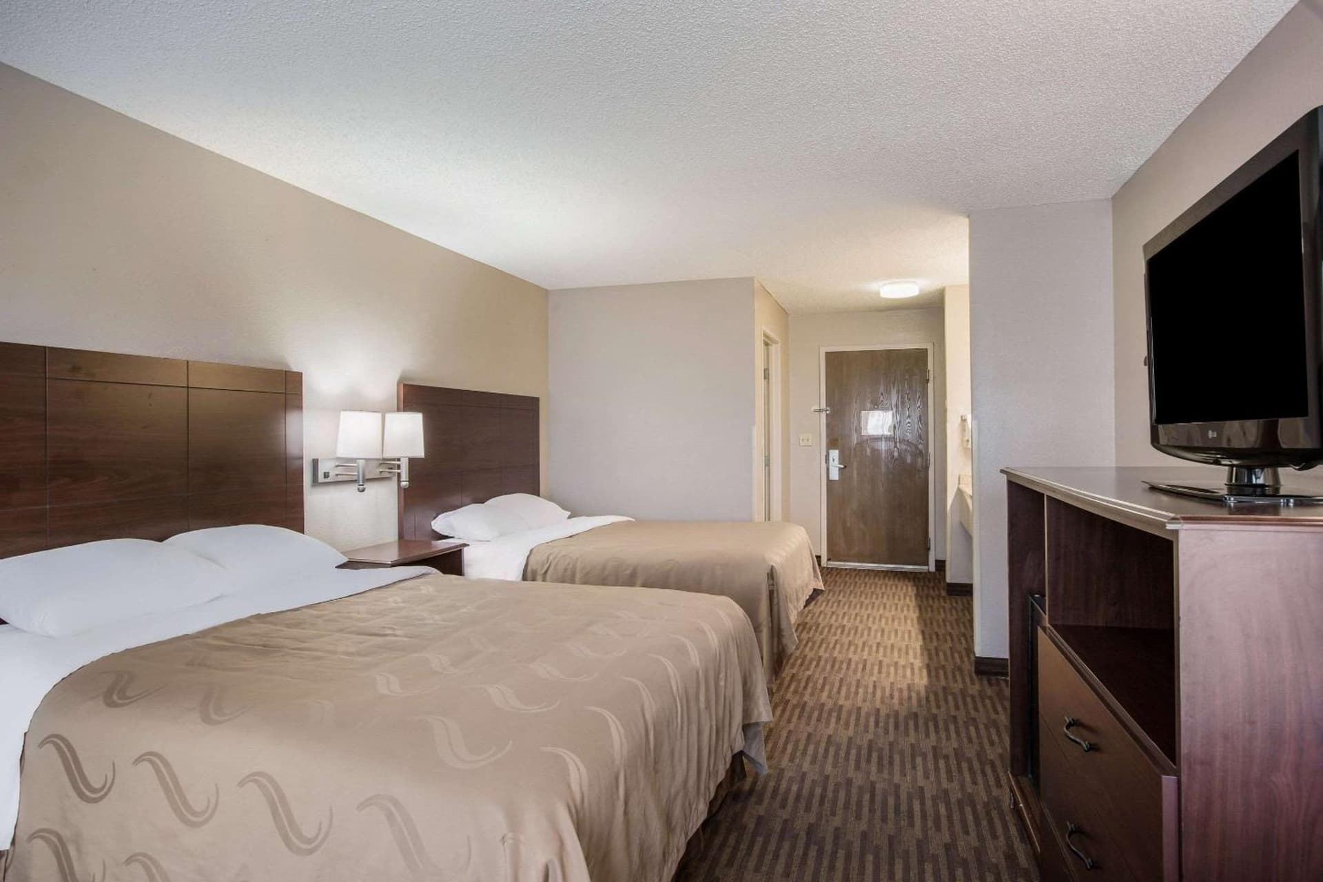 Quality Inn & Suites Lawrence - University Area gallery photo in Lawrence, KS — image 18