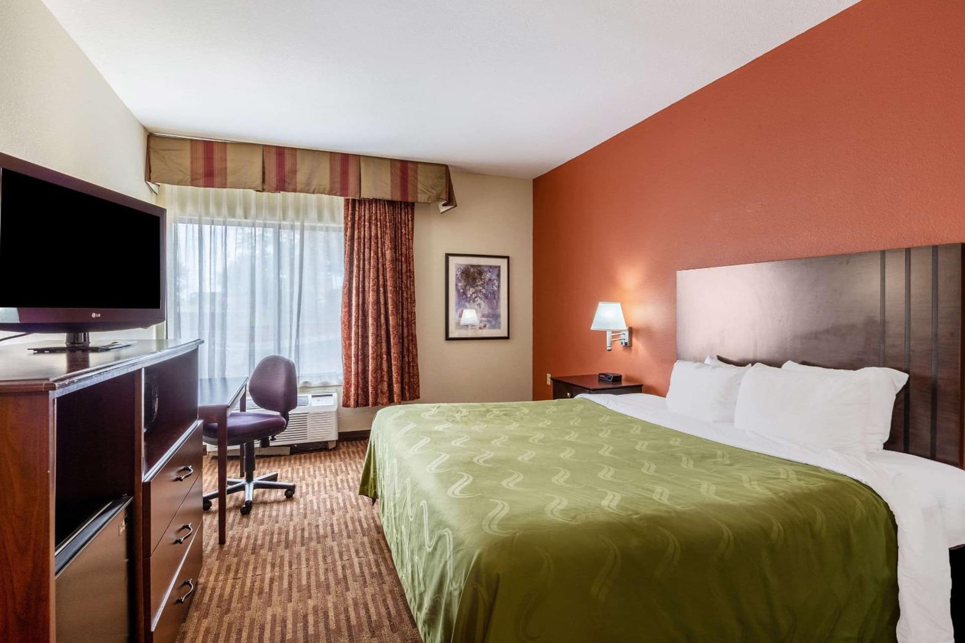 Quality Inn & Suites Lawrence - University Area gallery photo in Lawrence, KS — image 20