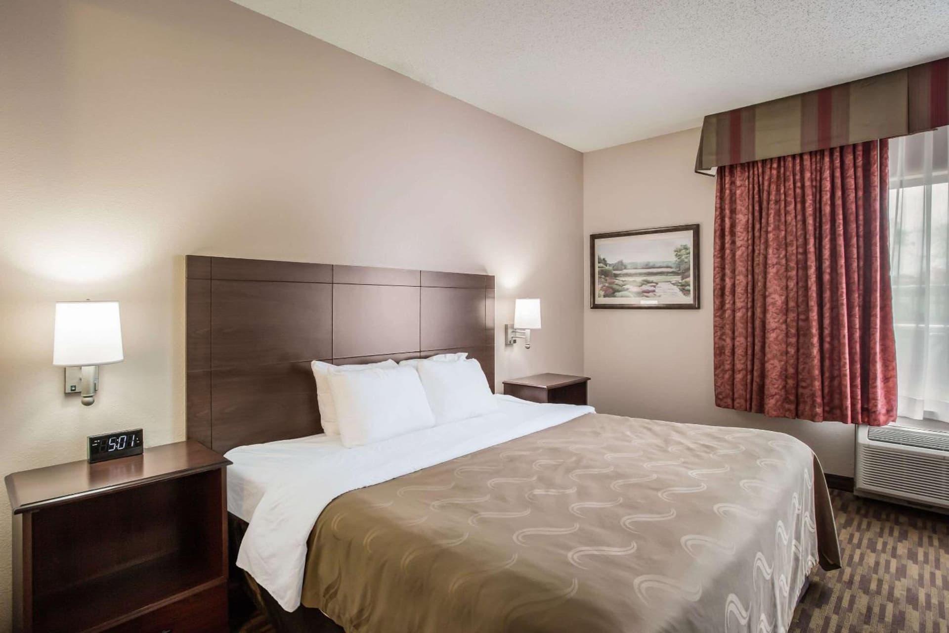 Quality Inn & Suites Lawrence - University Area gallery photo in Lawrence, KS — image 40