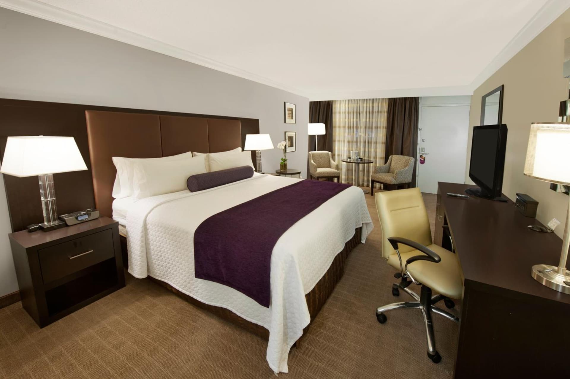Crowne Plaza Suffern-Mahwah by IHG gallery photo in Suffern, NY — image 46