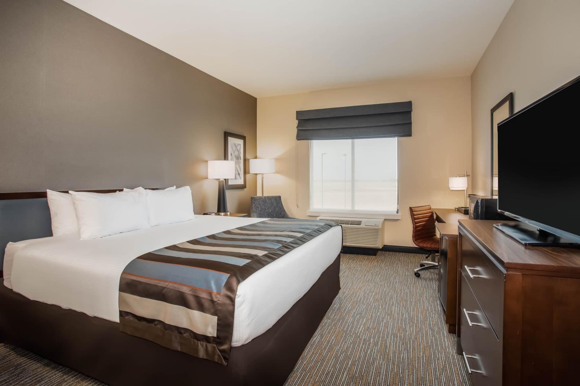 City Express by Marriott Denver Airport interior in Denver, CO — gallery photo 2