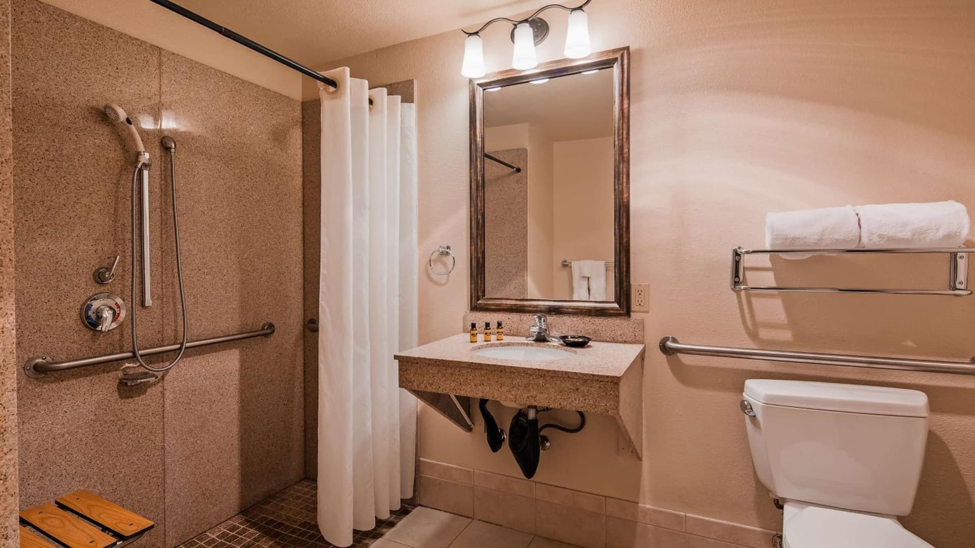 Best Western Plus Rivershore Hotel gallery photo in Oregon City, OR — image 70