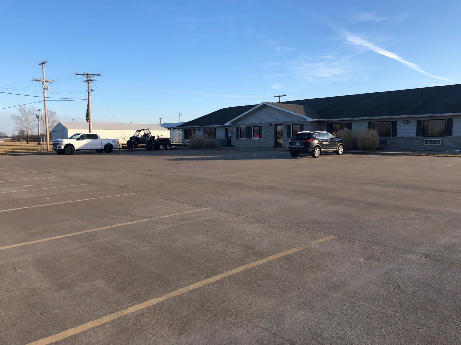 Simple Rewards inn interior in Shelbina, MO — gallery photo 2