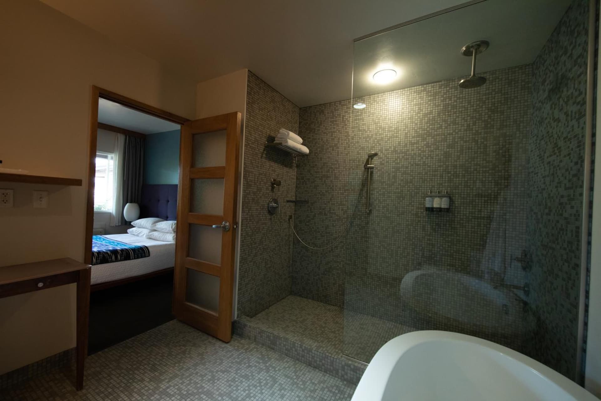 Modern Hotel gallery photo in Boise, ID — image 4