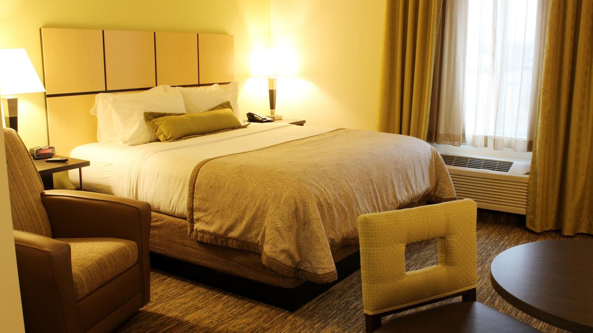Candlewood Suites Sioux City - Southern Hills by IHG gallery photo in Sioux City, IA — image 11